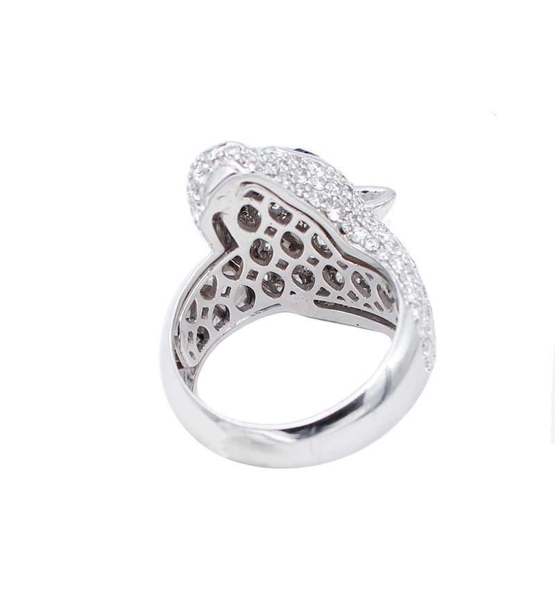 Blaue Saphire, Diamanten, Cheetah-Form, 18 Karat Weißgold  Ring. (Moderne) im Angebot