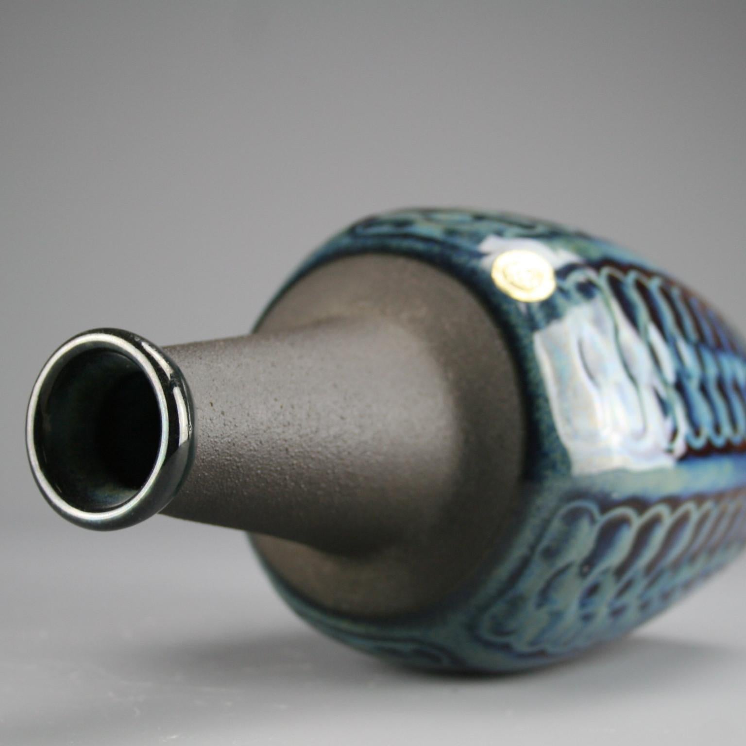 Mid-Century Modern ‘Blue Series’ Vase by Einar Johansen, Søholm Stentøj, Denmark, circa 1960s For Sale