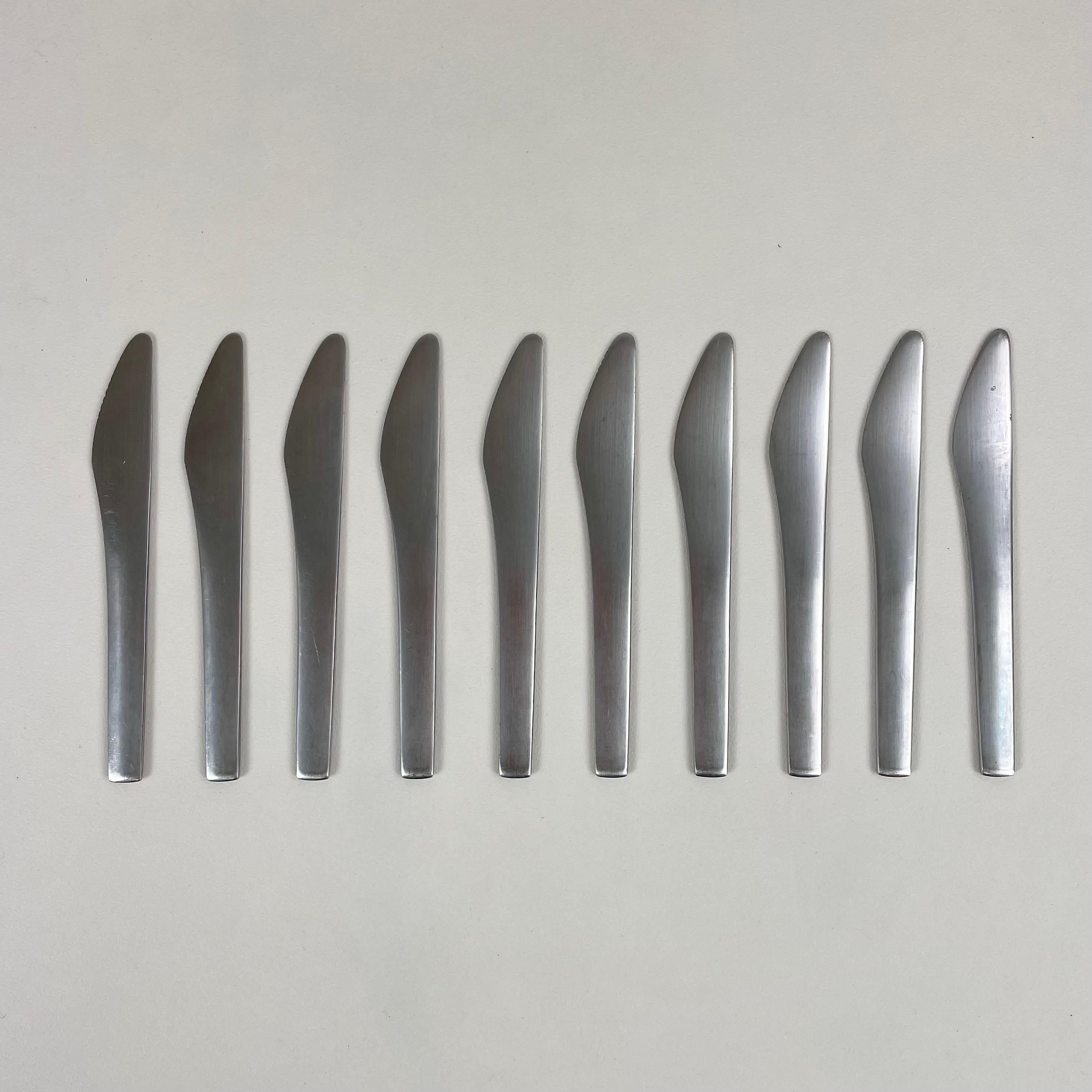 Juego de Cubiertos de Acero Inoxidable Tiburón Azul de Georg Jensen Servicio 44 Piezas Mate. Danés en venta