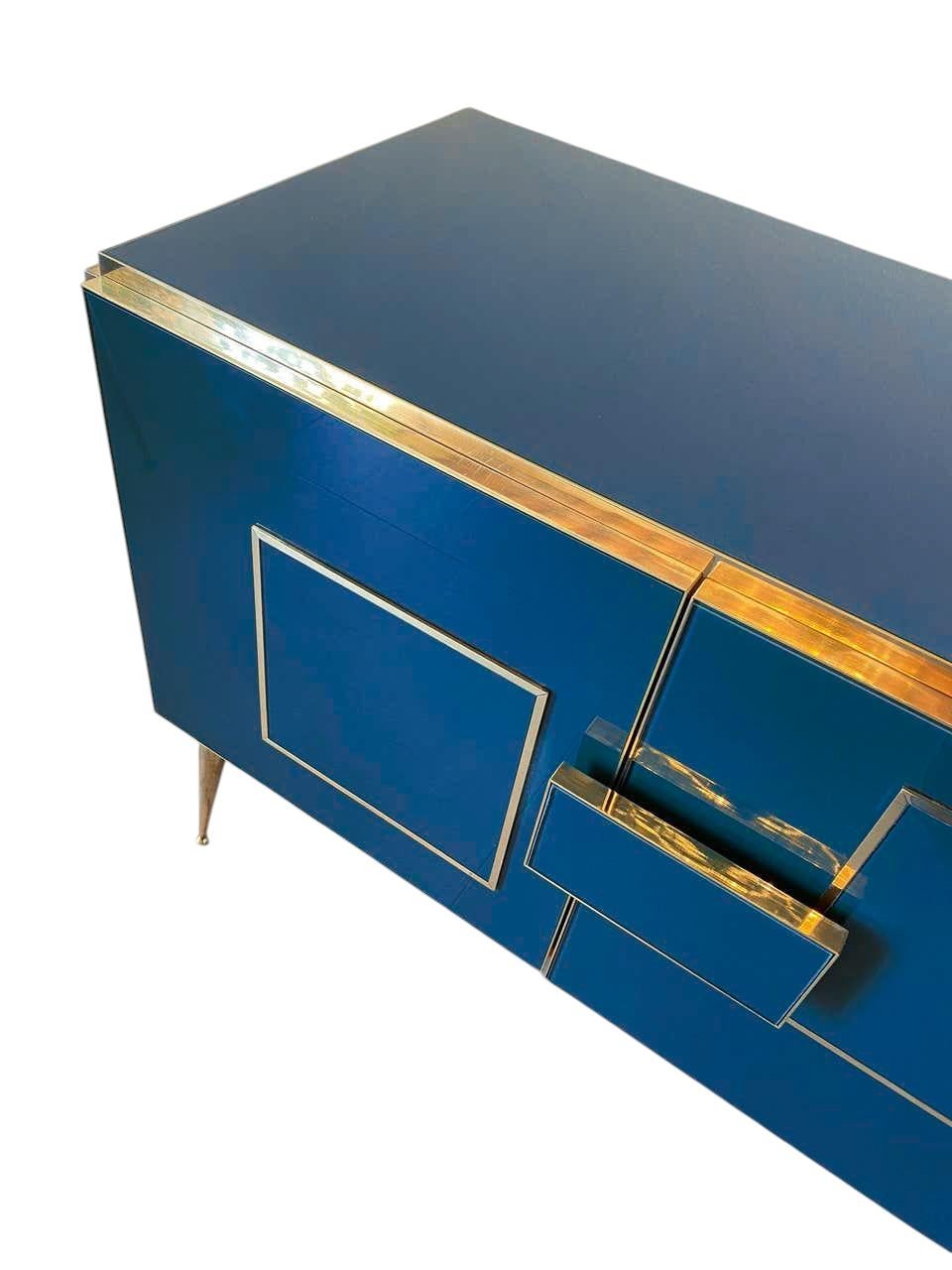 Aparador azul tres puertas Justfurnituress Design en Excelente estado para la venta en Guazzora, IT