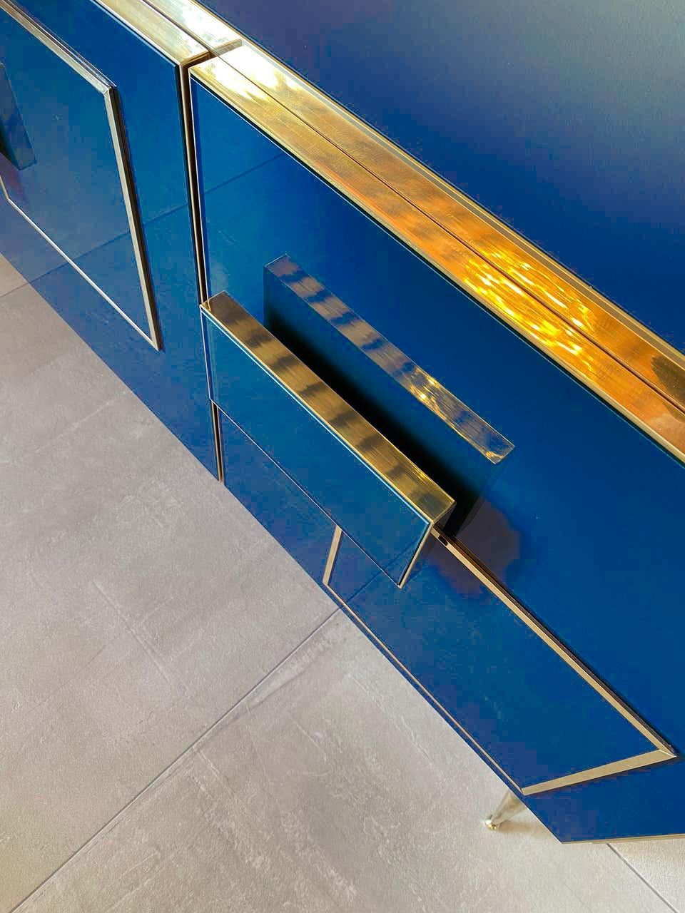 Aparador azul tres puertas Justfurnituress Design Contemporáneo en venta