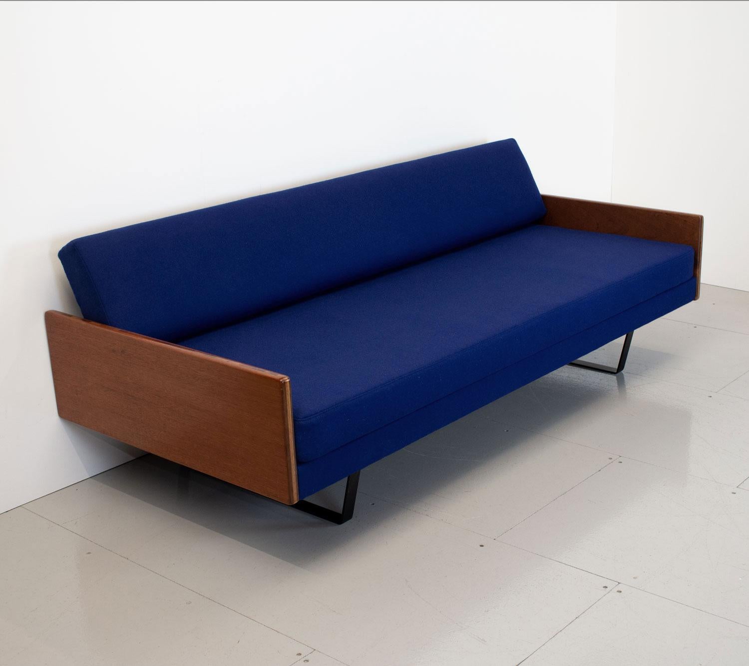 Blue Sofa Bed by Robin Day for Hille, 1950s 2