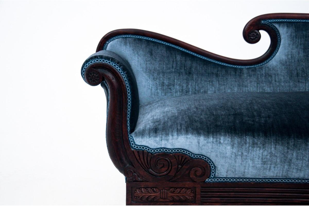 Blue Sofa Recamier, France, around 1830. After renovation. 4