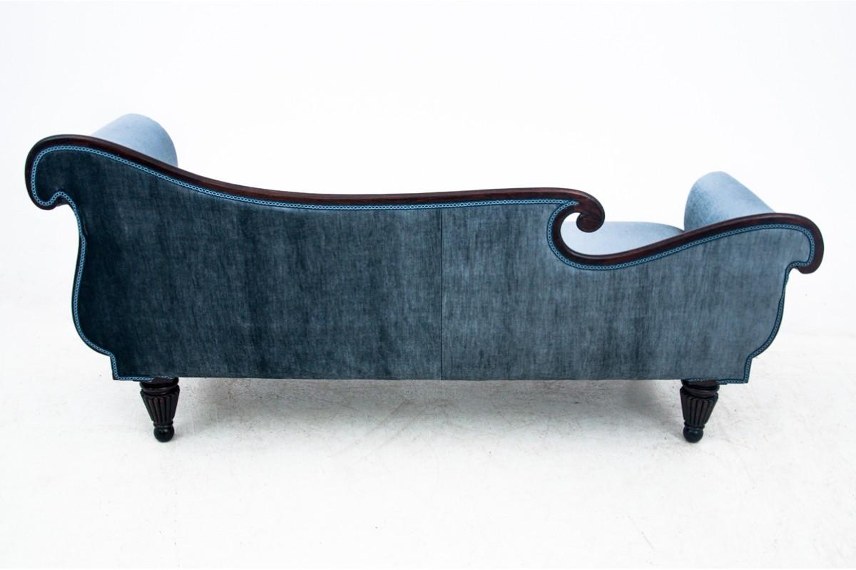 Blue Sofa Recamier, France, around 1830. After renovation. 6
