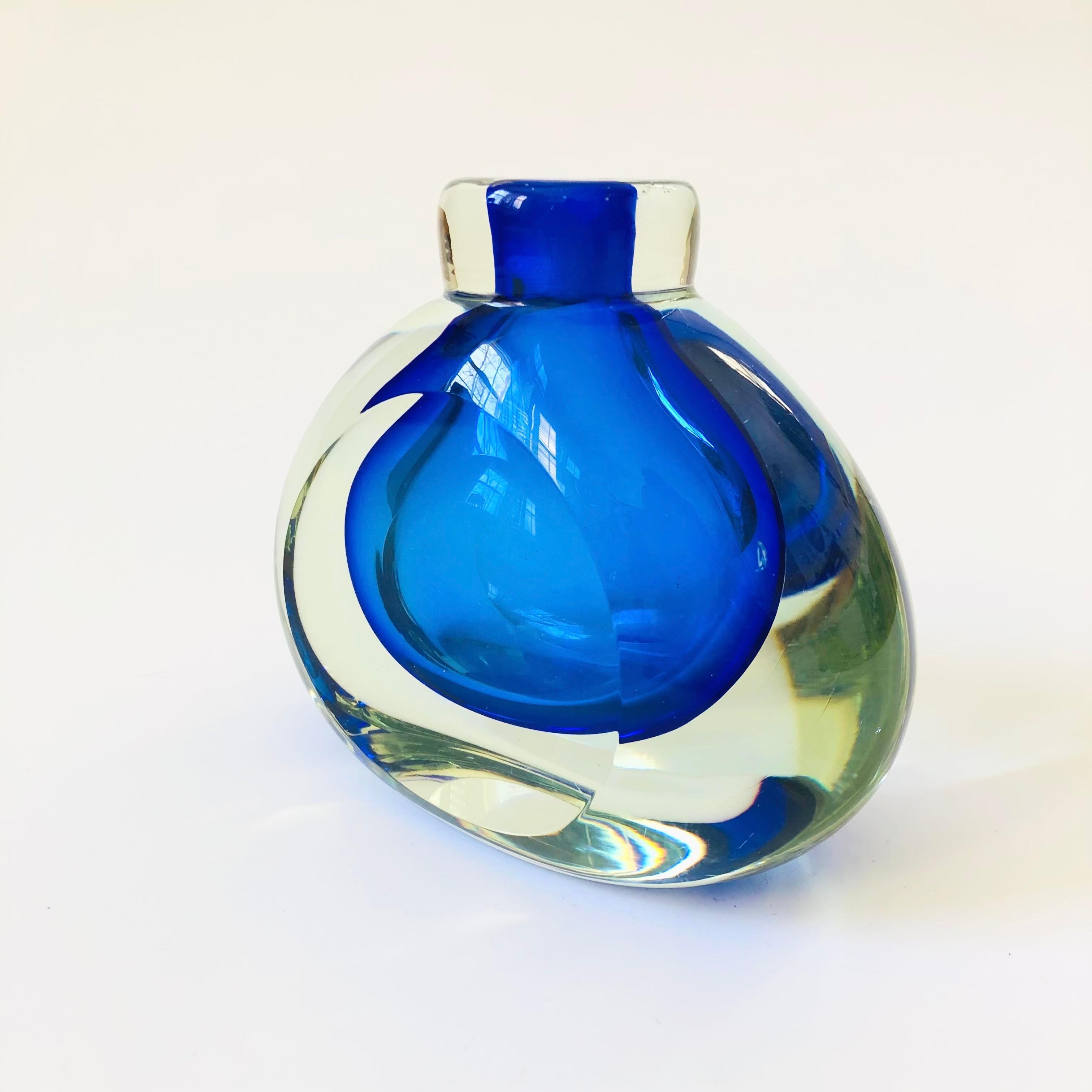 Blue Sommerso Art Glass Vase For Sale 1