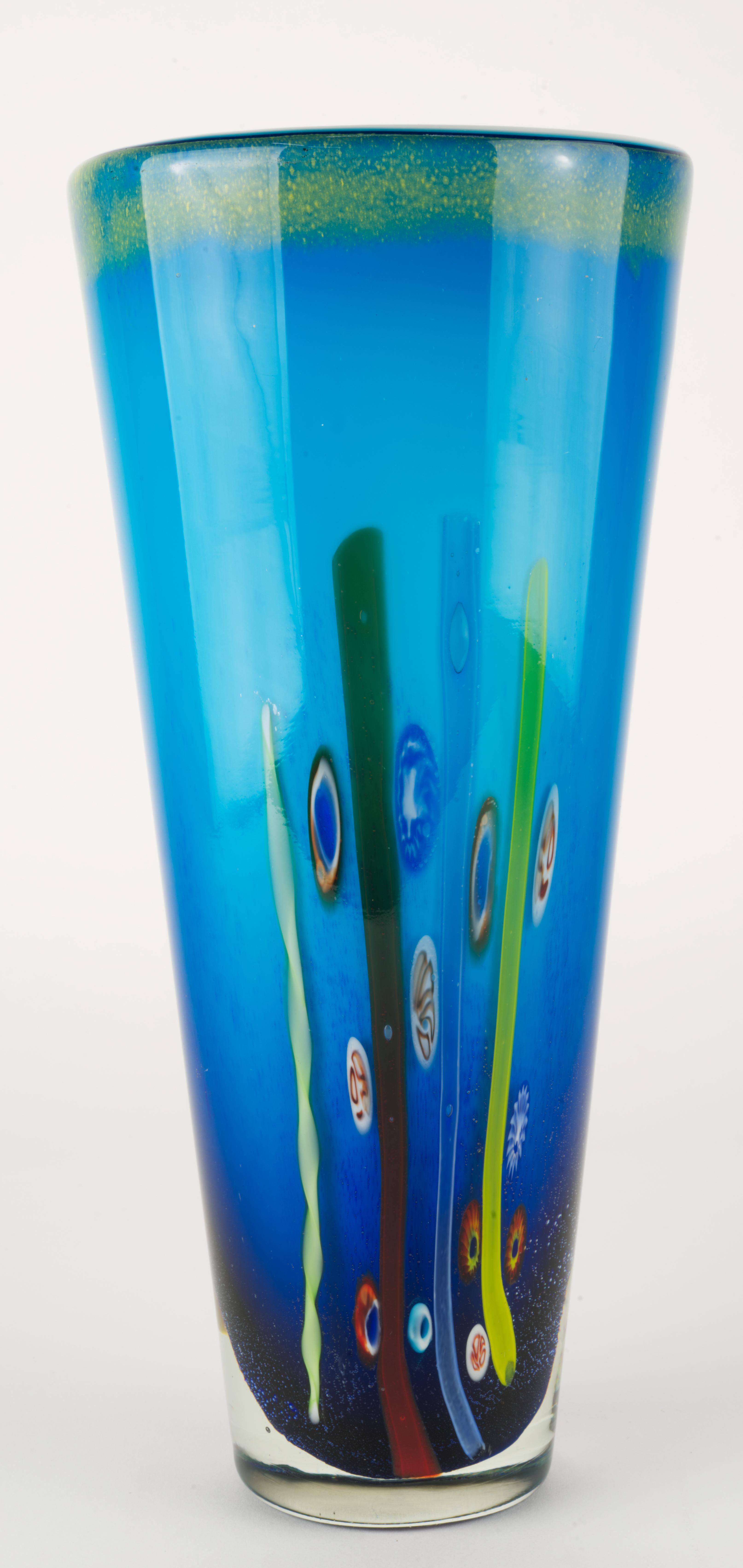Jarrón Sommerso Millefiori Azul, Murina y Burbujas Controladas, Cristal de Murano Posmoderno en venta