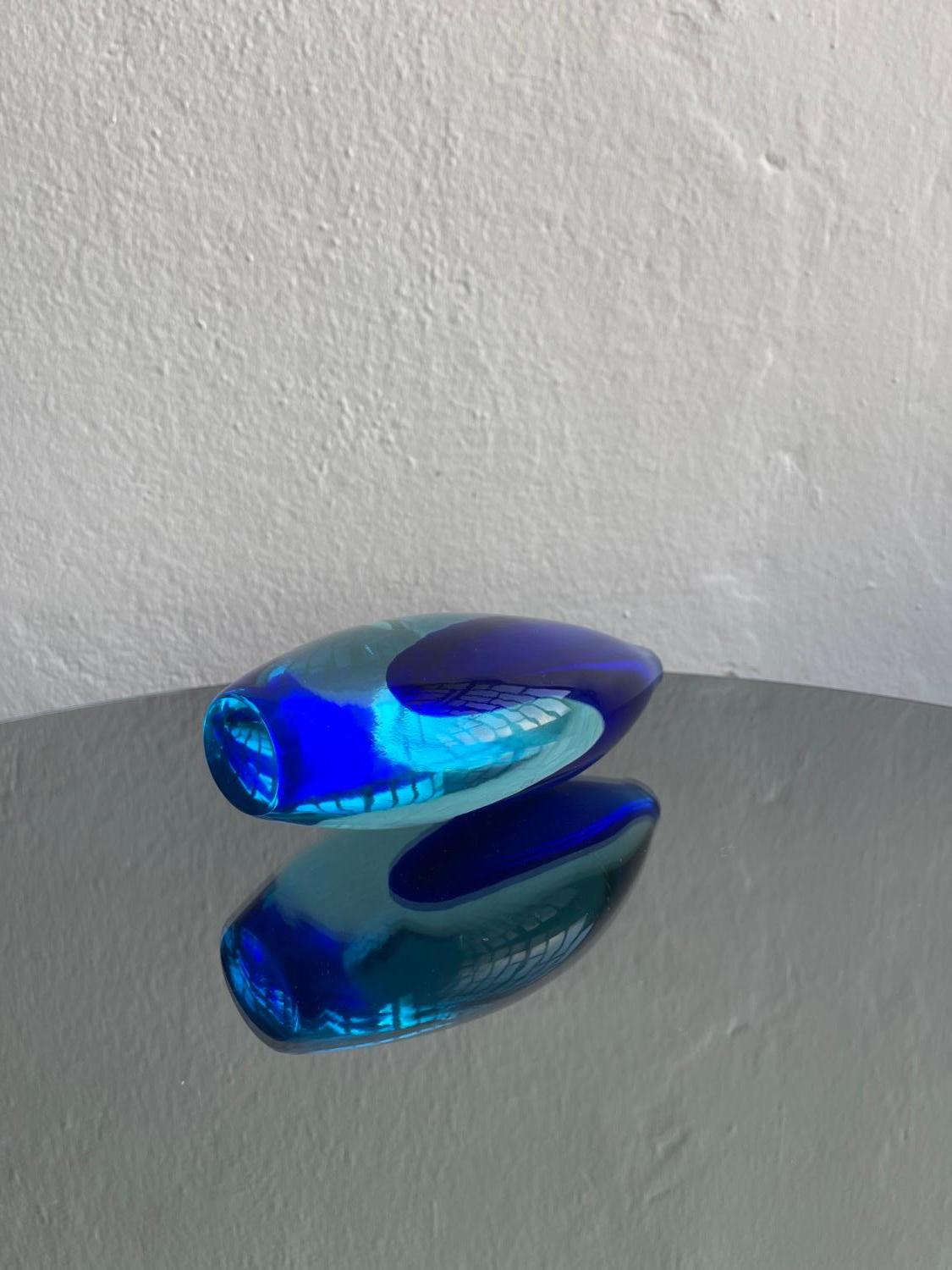 Vase Sommerso bleu de Flavio Poli pour Seguso Bon état - En vente à Milano, IT