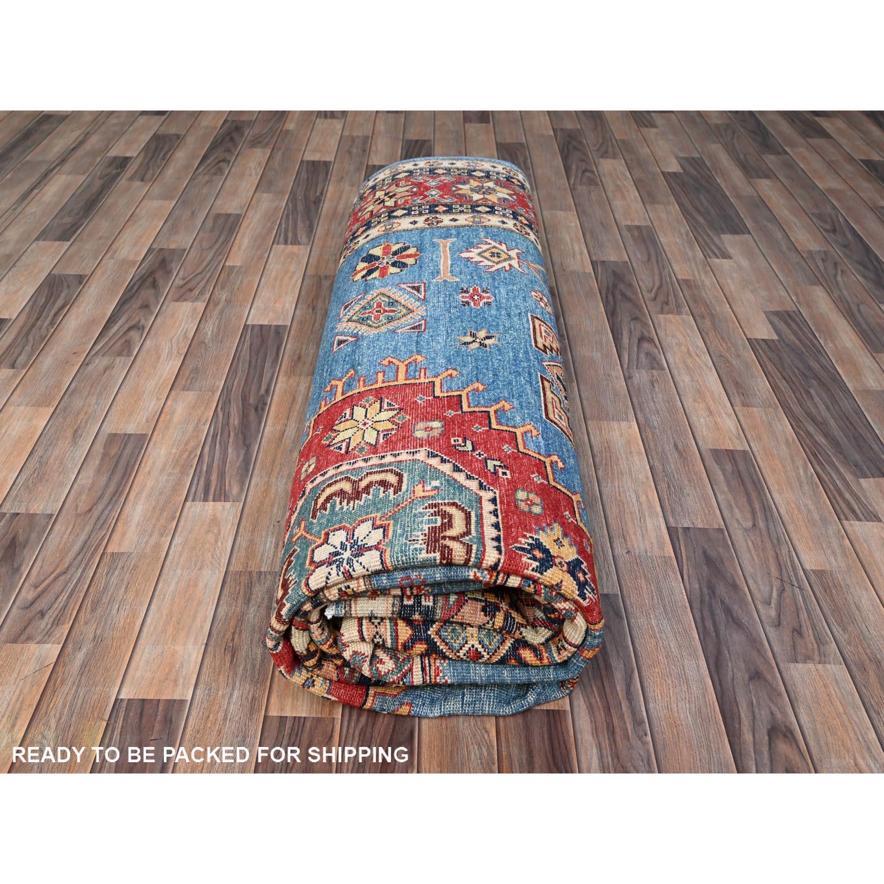 Blauer handgeknüpfter orientalischer Teppich aus Wolle in besonderem Kazak-Geometrischem Design 9'2