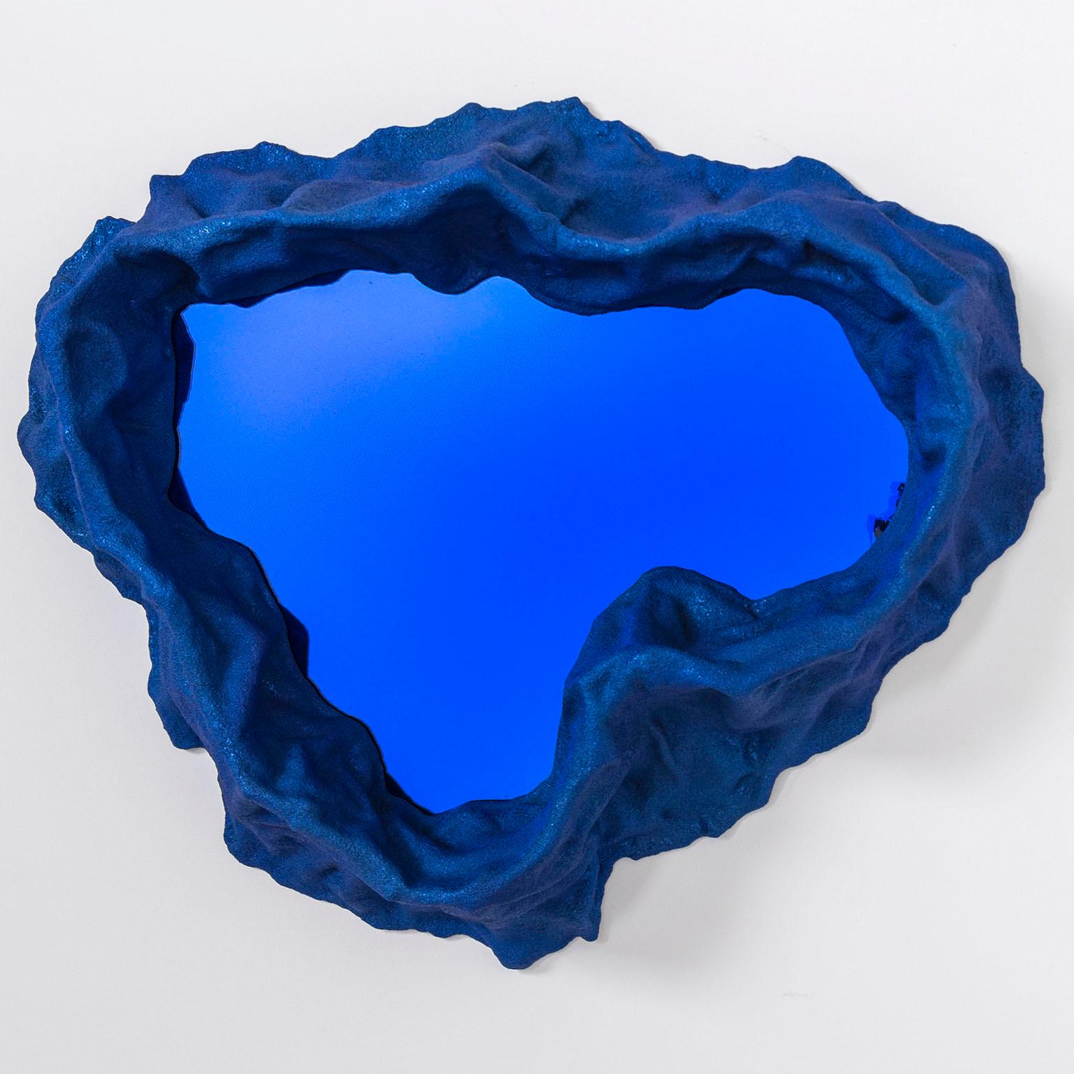 “Blue Spill (Sublime Viewfinder)” is Presented by Aaron Blendowski

The “Voyager” series by Aaron Blendowski deploys richly colorful objects meant to allure and transform the spaces they are placed into. At times unimaginable, other worldly or