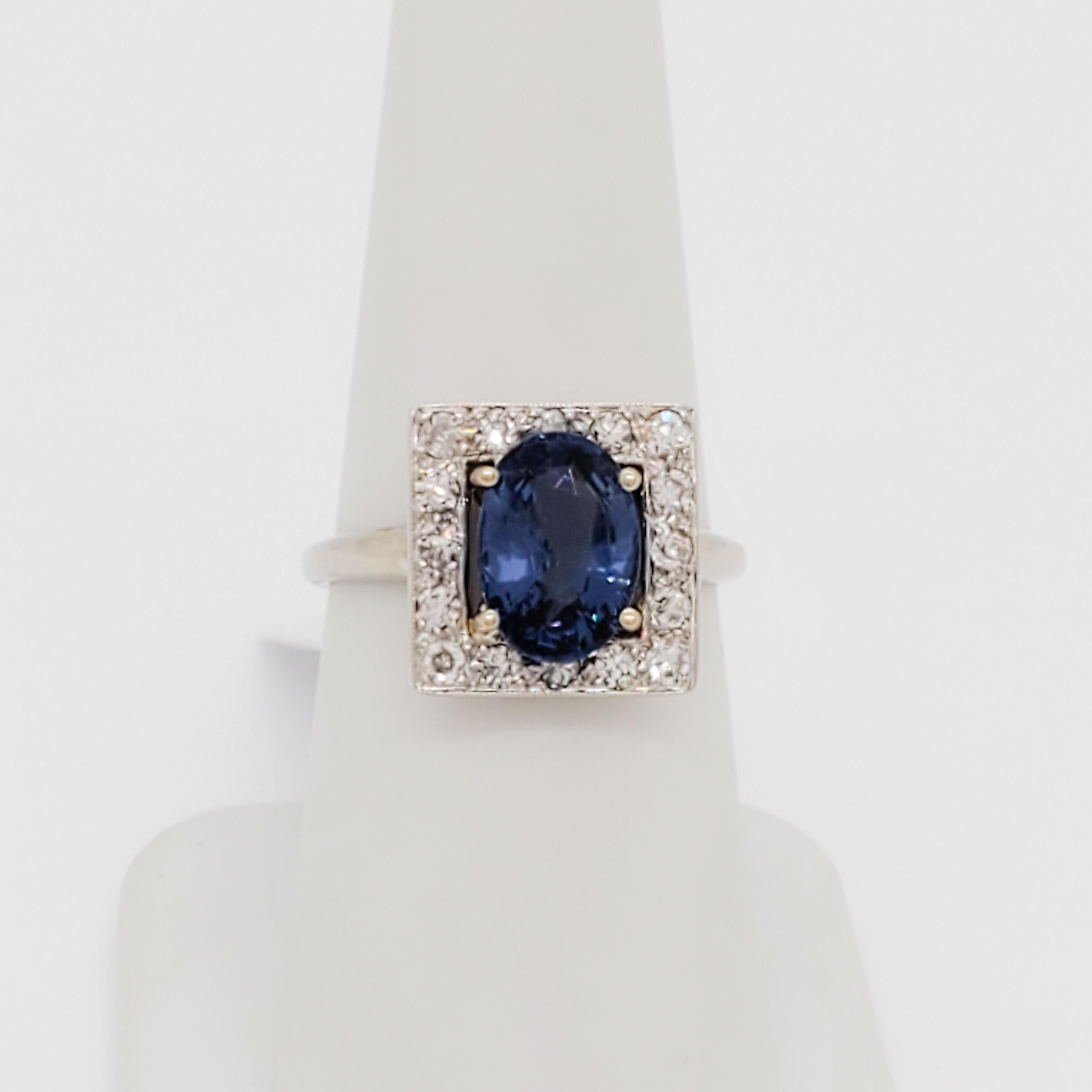 Blue Spinel and Diamond Cocktail ring in 14k White Gold For Sale 1