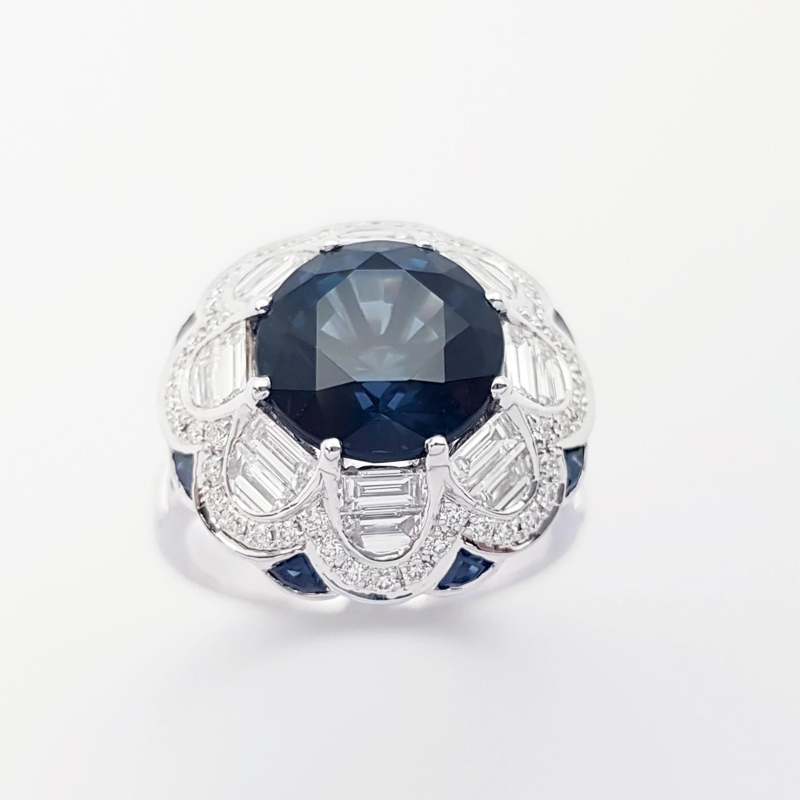 Ring aus 18 Karat Weißgold mit blauem Spinell, blauem Saphir und Diamant in Fassungen im Angebot 4