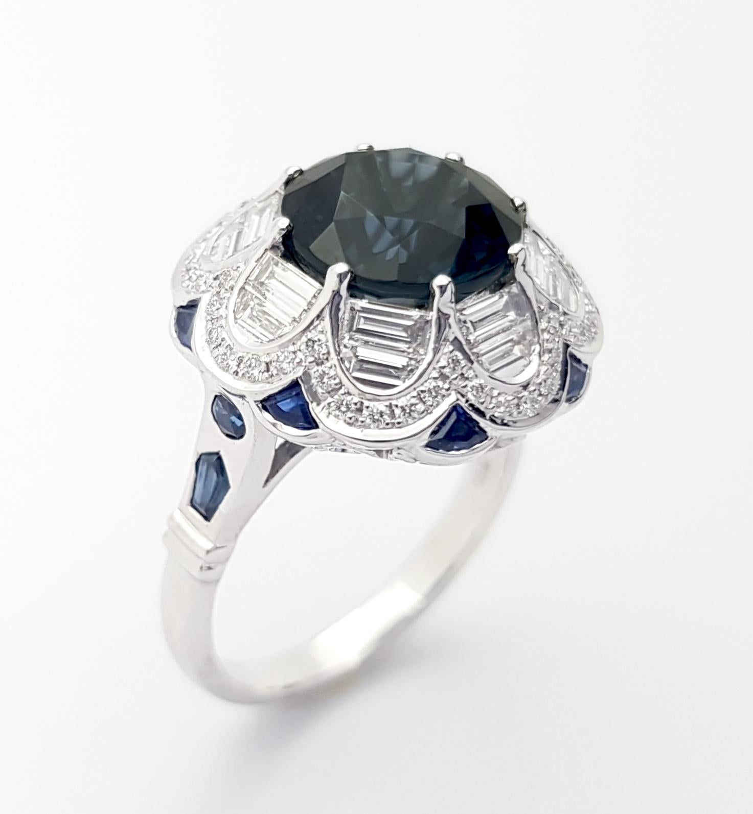 Ring aus 18 Karat Weißgold mit blauem Spinell, blauem Saphir und Diamant in Fassungen im Angebot 7