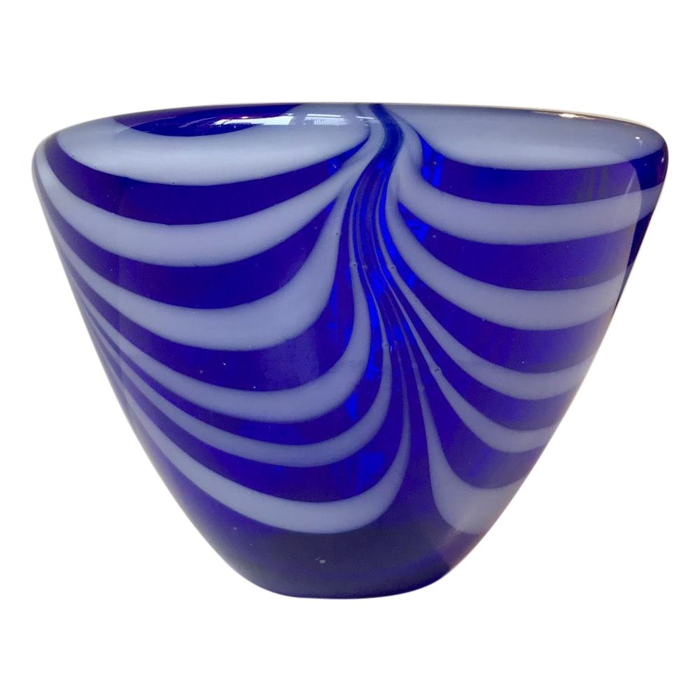 Blue Spiral Bowl by Vicke Lindstrand for Kosta Boda, 1960s