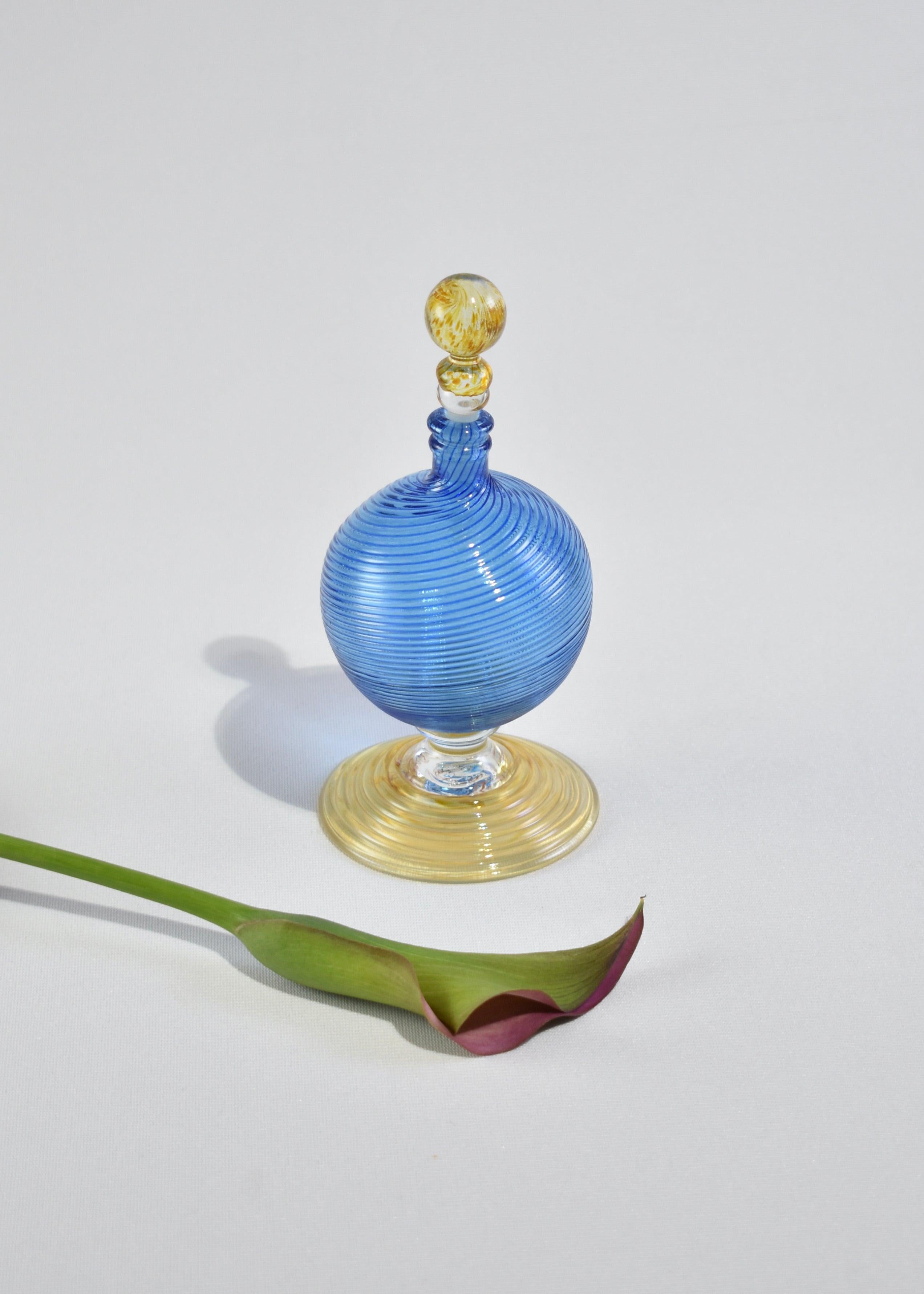 Blue Spiral Perfume Bottle In Good Condition In Richmond, VA