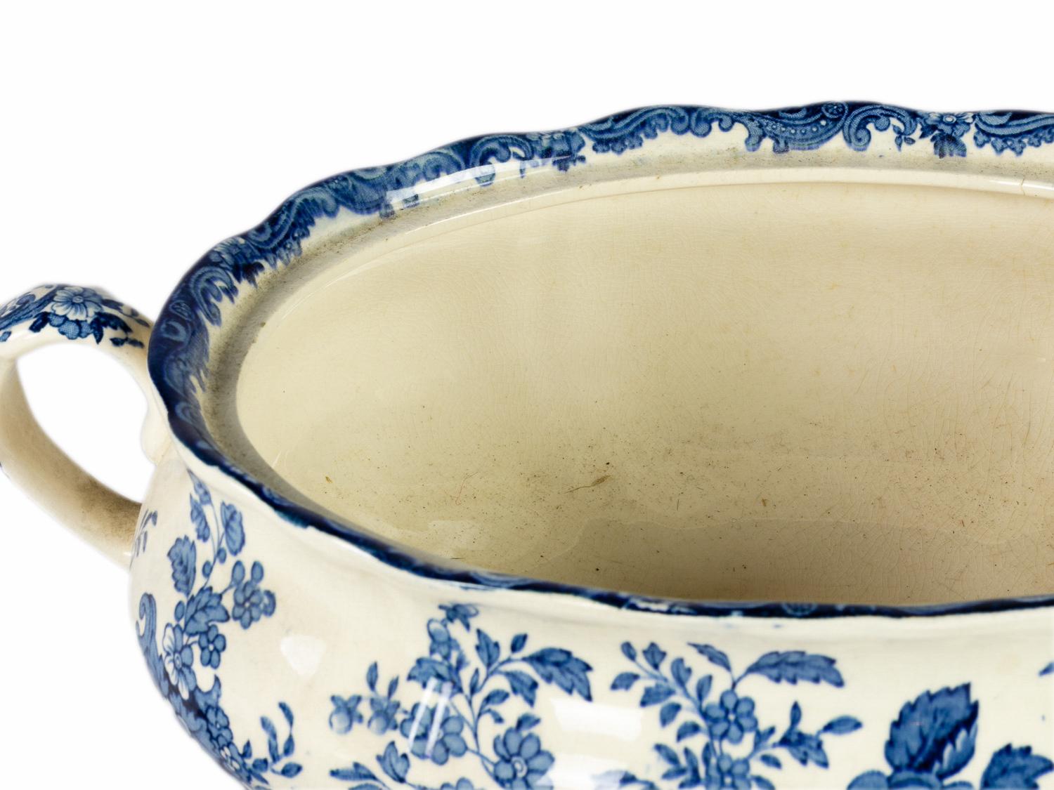 Blaue Staffordshire-Terrine, Avon-Szenen, England, 1900er Jahre (Englisch) im Angebot