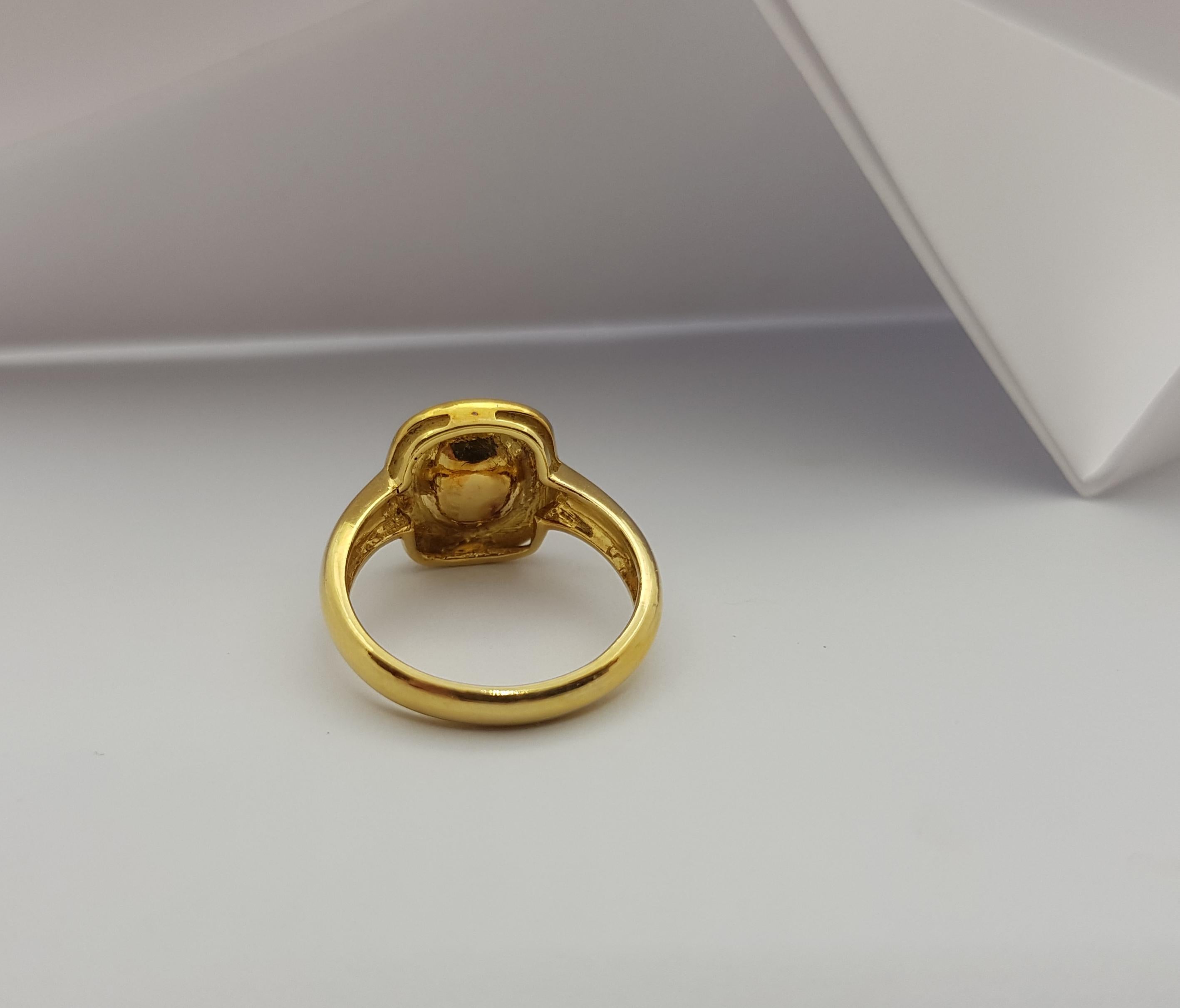 Blue Star Sapphire Ring Set in 18 Karat Gold Settings For Sale 6