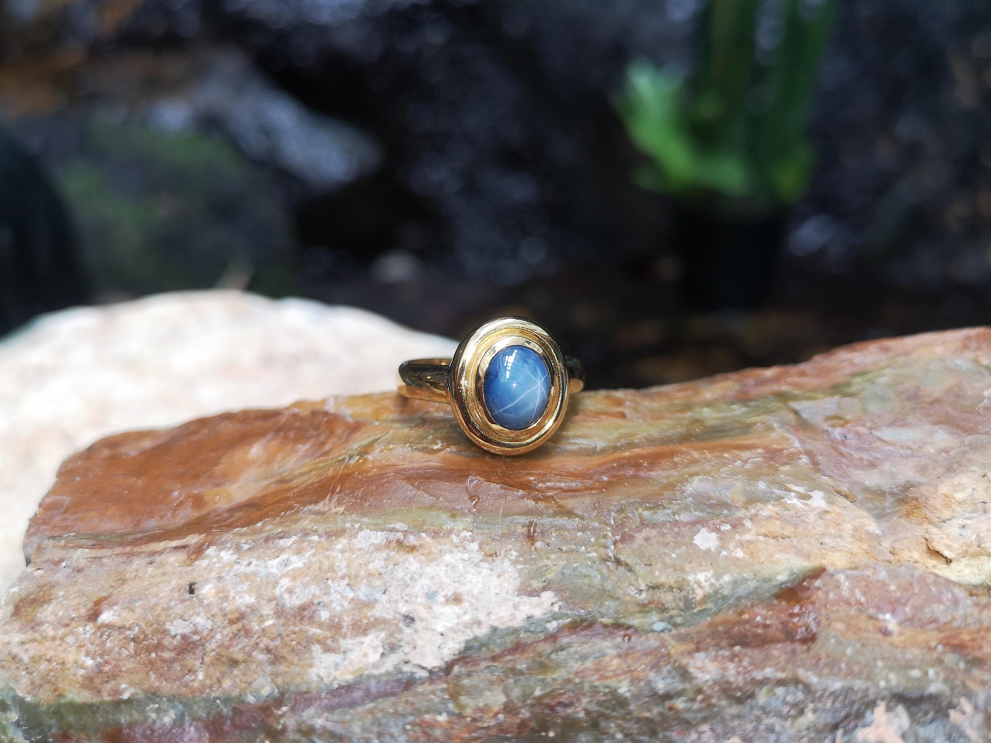 Blue Star Sapphire Ring Set in 18 Karat Gold Settings 3