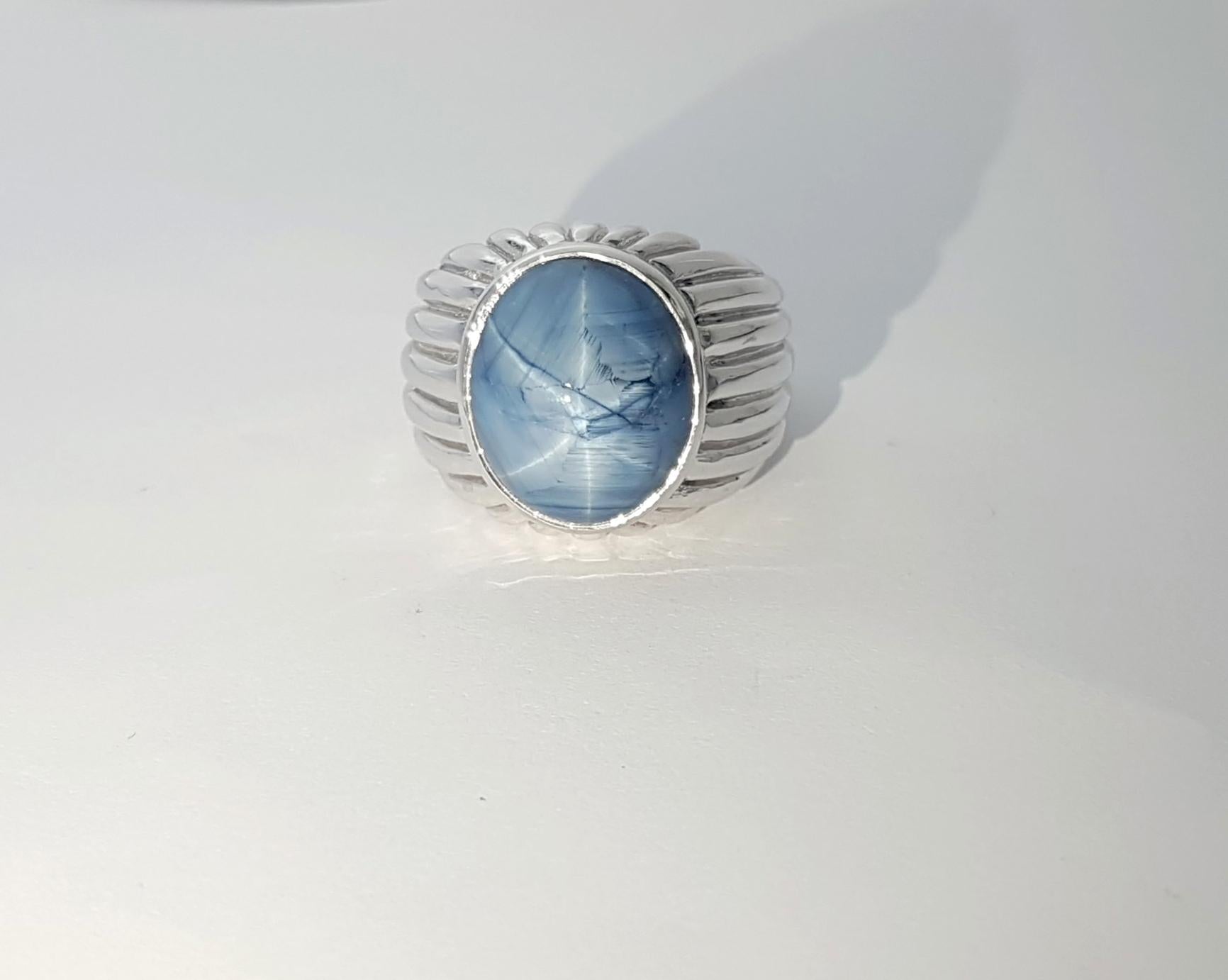 Blue Star Sapphire Ring set in Platinum 950 Settings For Sale 7