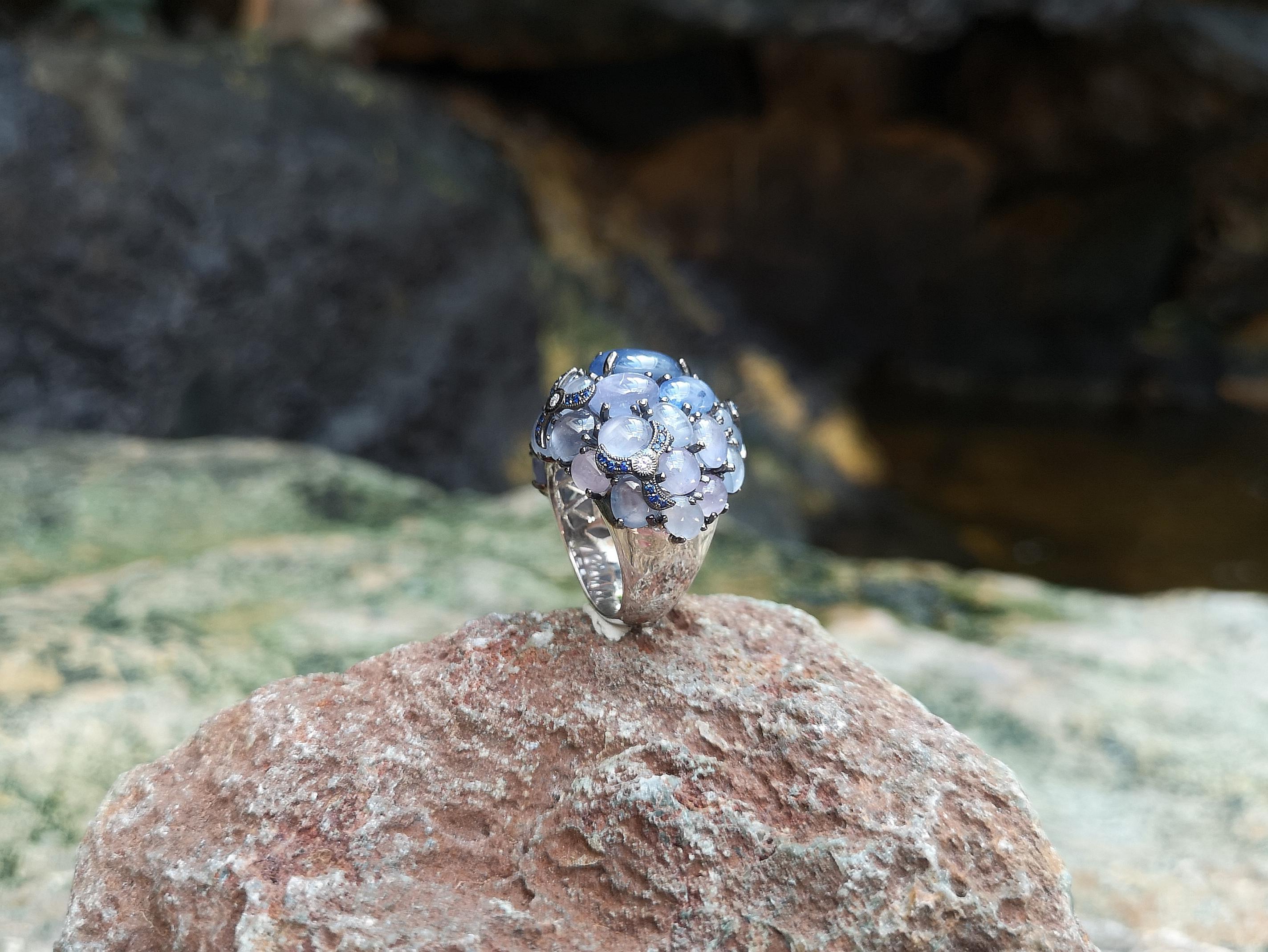 Blue Star Sapphire with Blue Sapphire with Diamond Ring in 18 Karat White Gold For Sale 11
