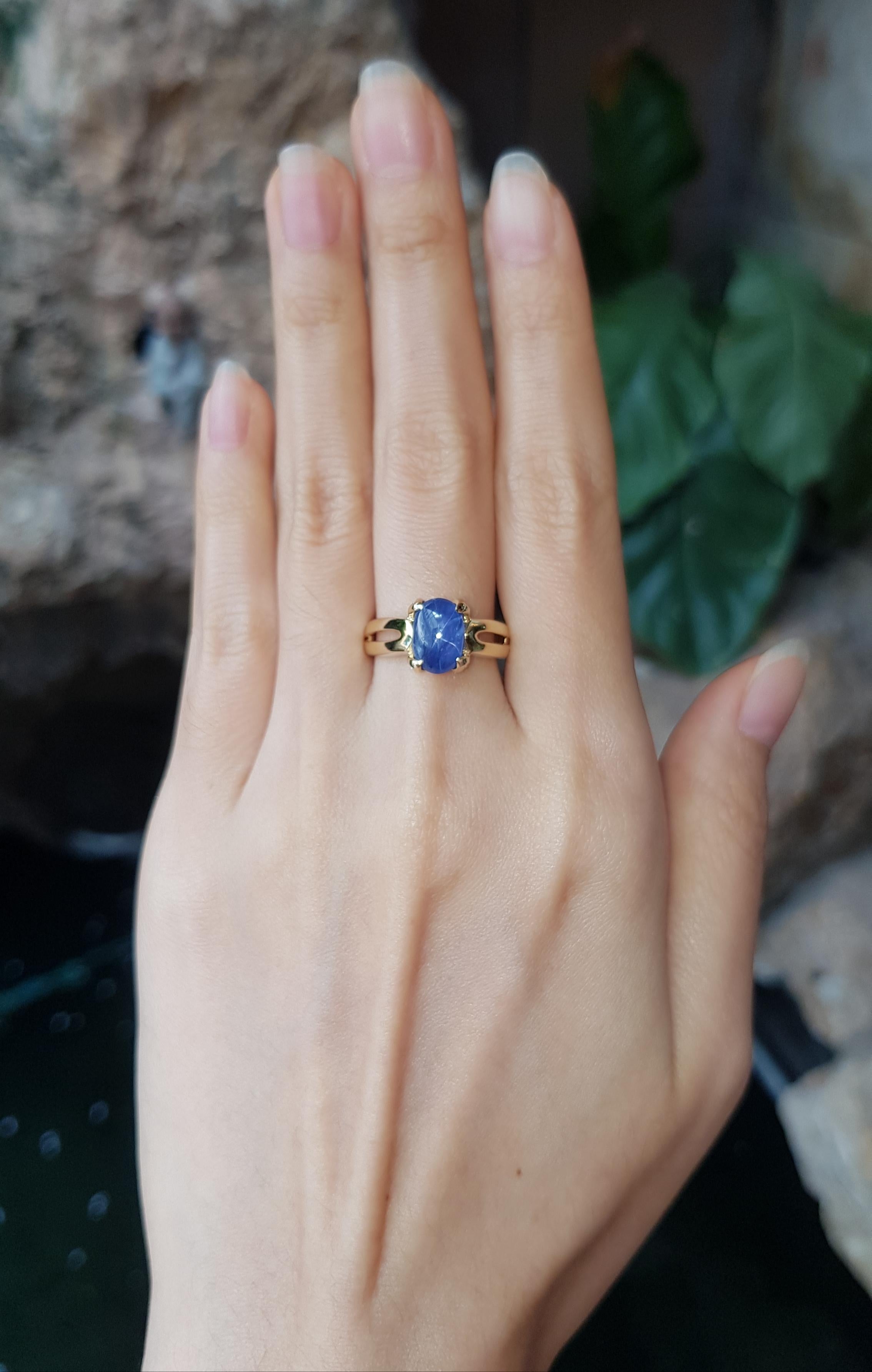 Blue Star Sapphire 3.92 carats with Diamond 0.09 carat Ring set in 18 Karat Gold Settings

Width:  0.7 cm 
Length: 1.0 cm
Ring Size: 54
Total Weight: 6.32 grams



