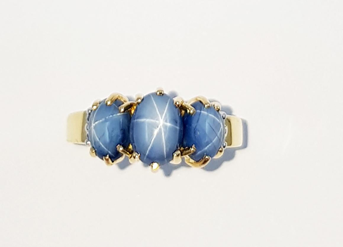 Women's or Men's Blue Star Sapphire with Diamond Ring set in 18 Karat Gold Settings For Sale