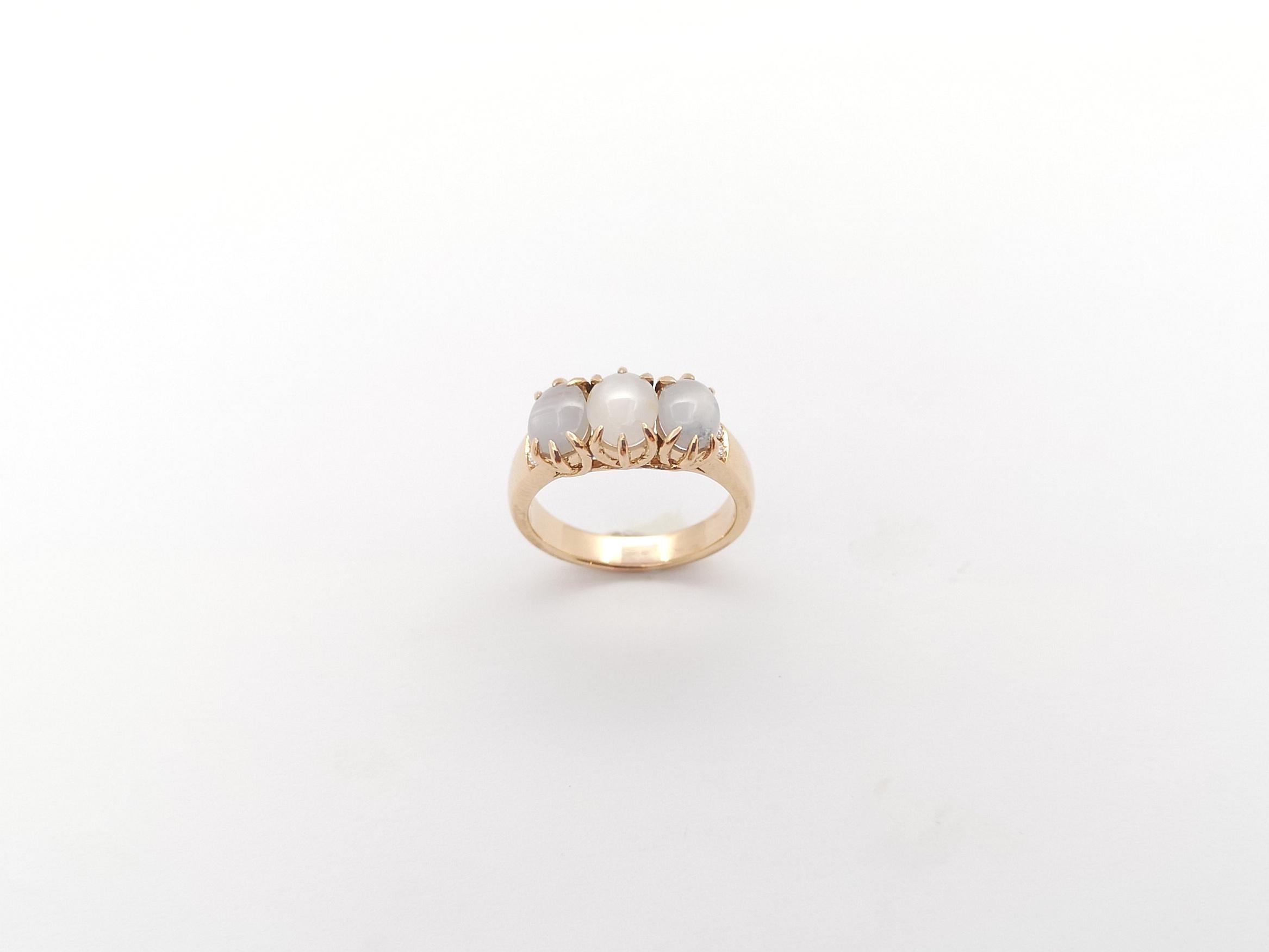 Blue Star Sapphire with Diamond Ring set in 18K Rose Gold Settings For Sale 4