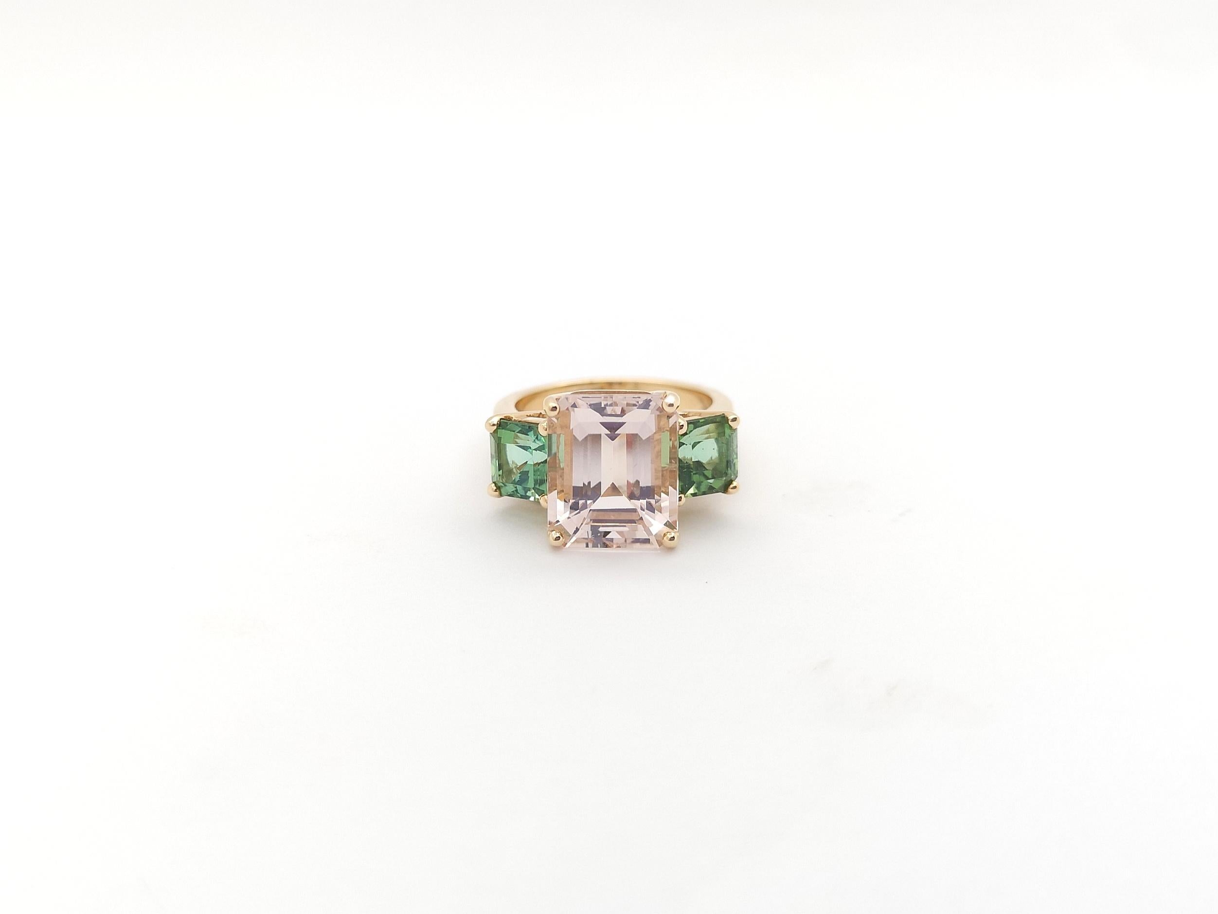 Blue Star Sapphire with Diamond Ring set in 18K Rose Gold Settings For Sale 8