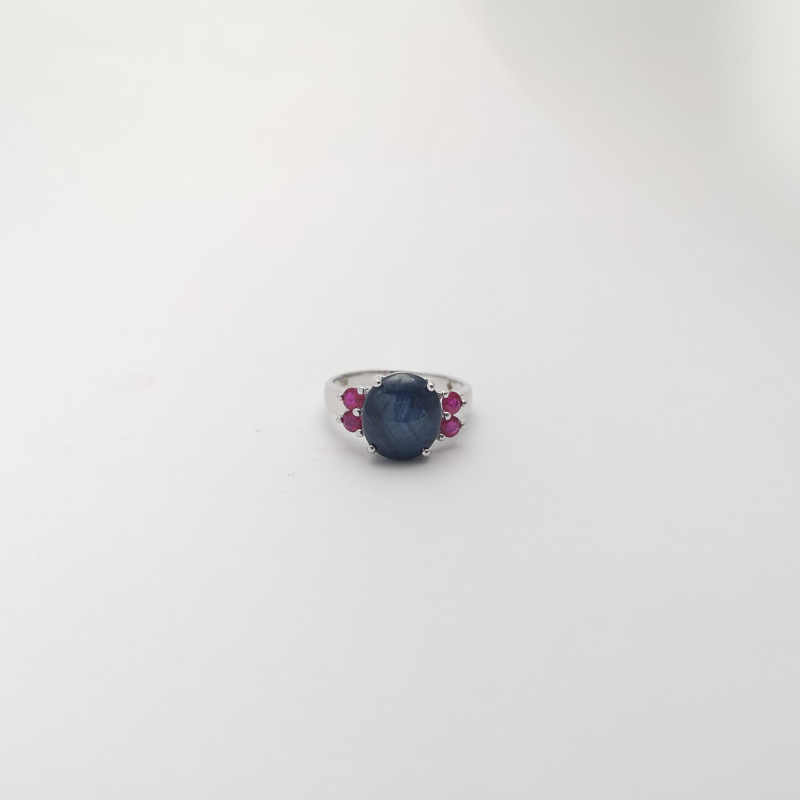 Anillo de Zafiro Estrella Azul con Rubí engastado en Oro Blanco de 18K en venta 4