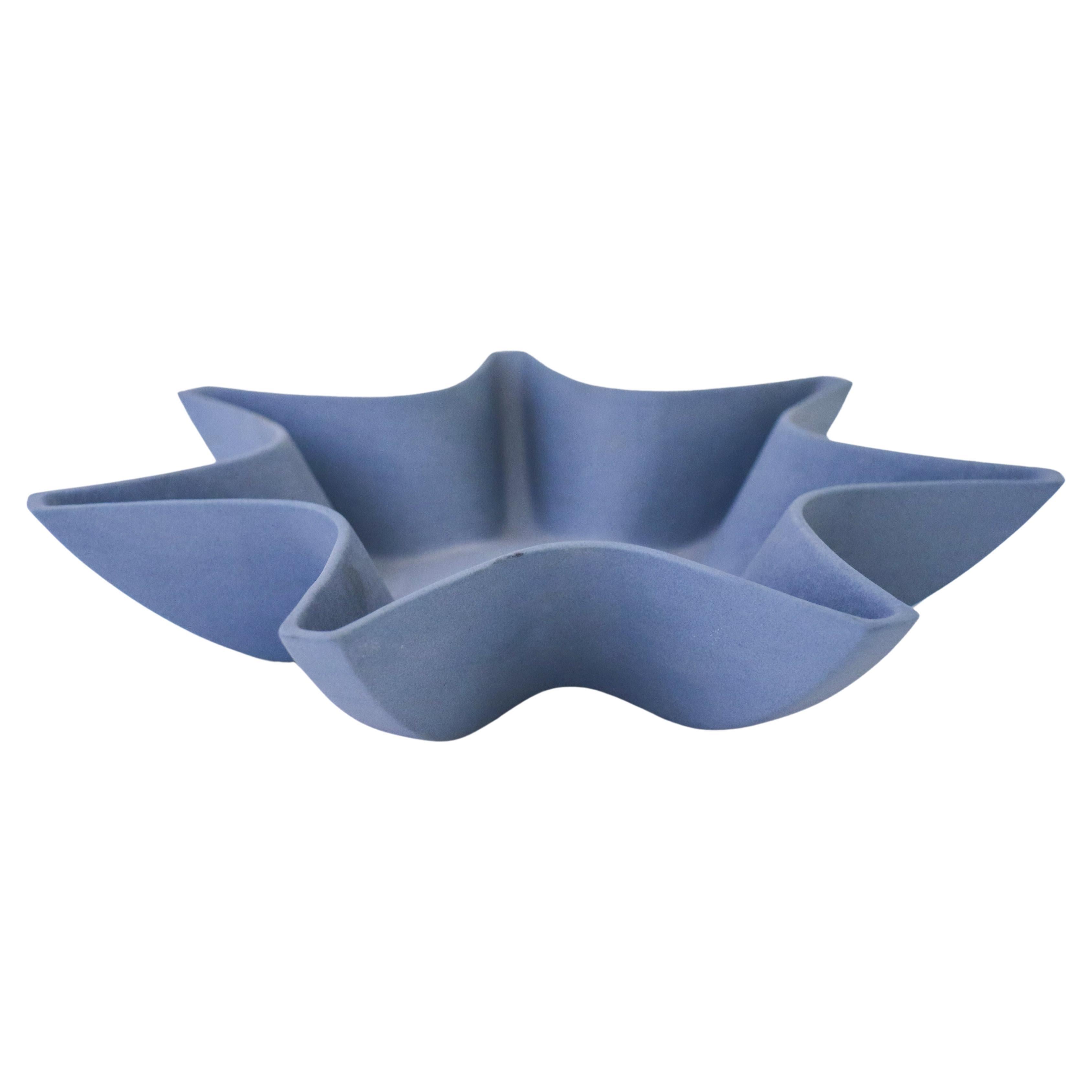 Blue Star-shaped Bowl - Pia Rönndahl Rörstrand 1996- Scandinavian Modern For Sale