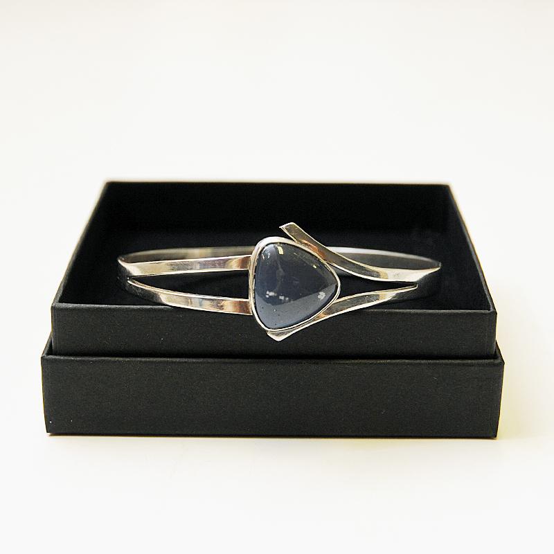 Modern Blue stone vintage silverbracelet by Victor Jansson, Sweden 1966 For Sale
