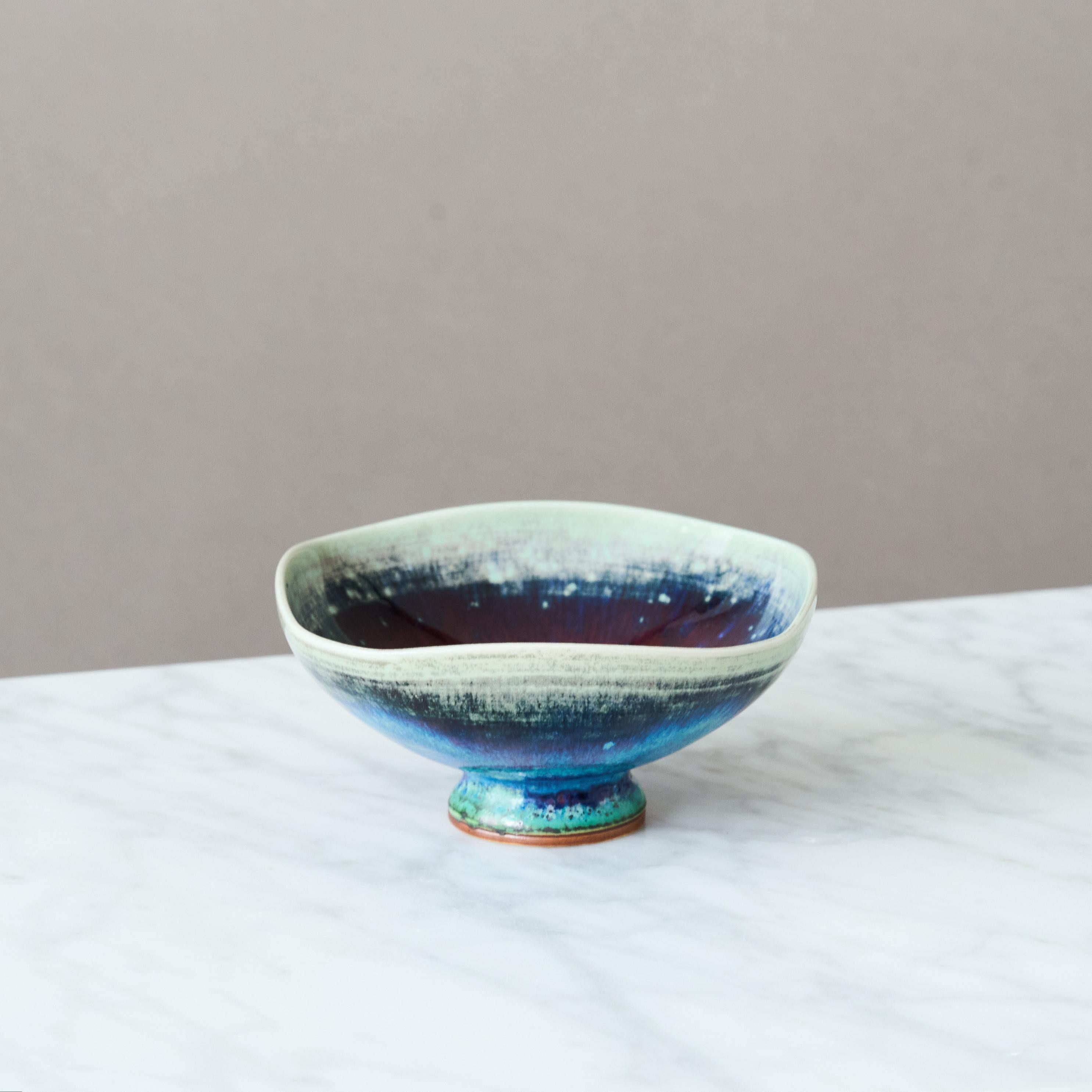 Scandinavo moderno Ciotola in gres blu di Berndt Friberg per Gustavsberg Studio, Svezia, anni '60 in vendita