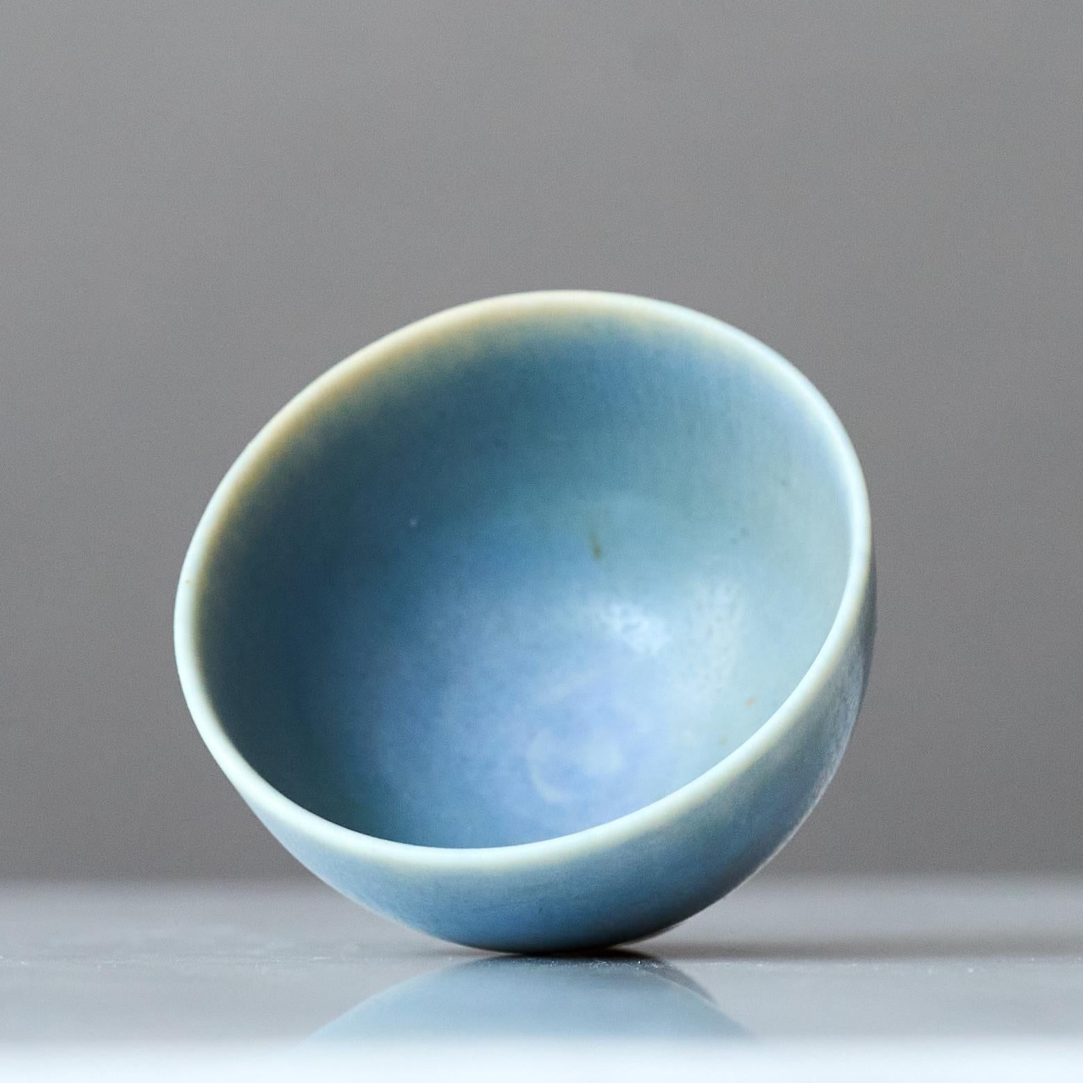 Scandinavian Modern Blue Stoneware Miniature Bowl by Berndt Friberg. Gustavsberg, Sweden, 1960s For Sale