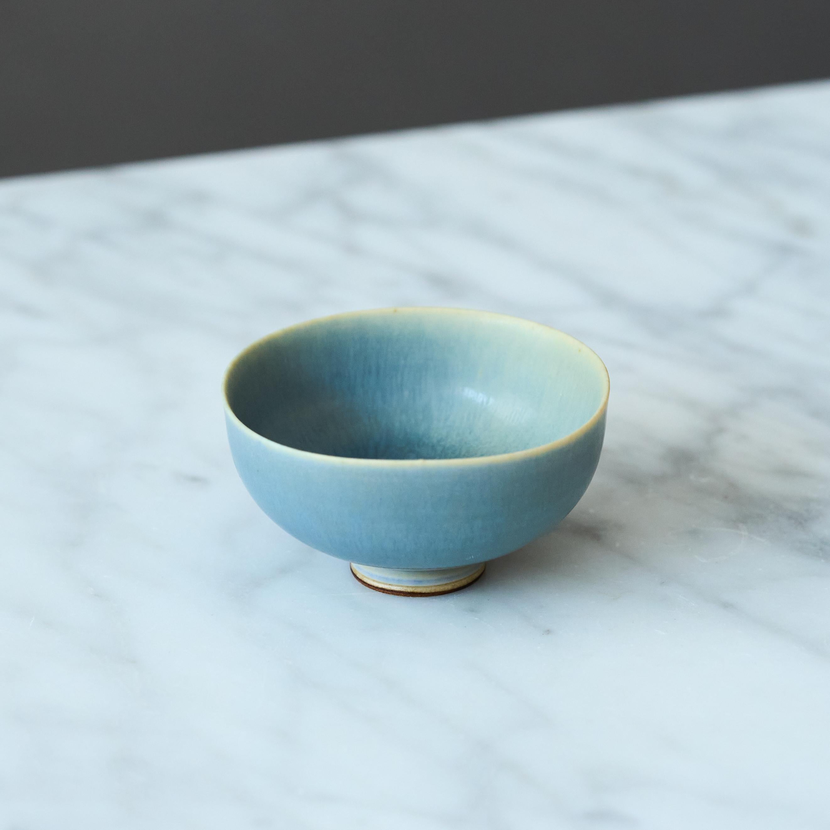 20th Century Blue Stoneware Miniature Bowl by Berndt Friberg. Gustavsberg, Sweden, 1960s For Sale