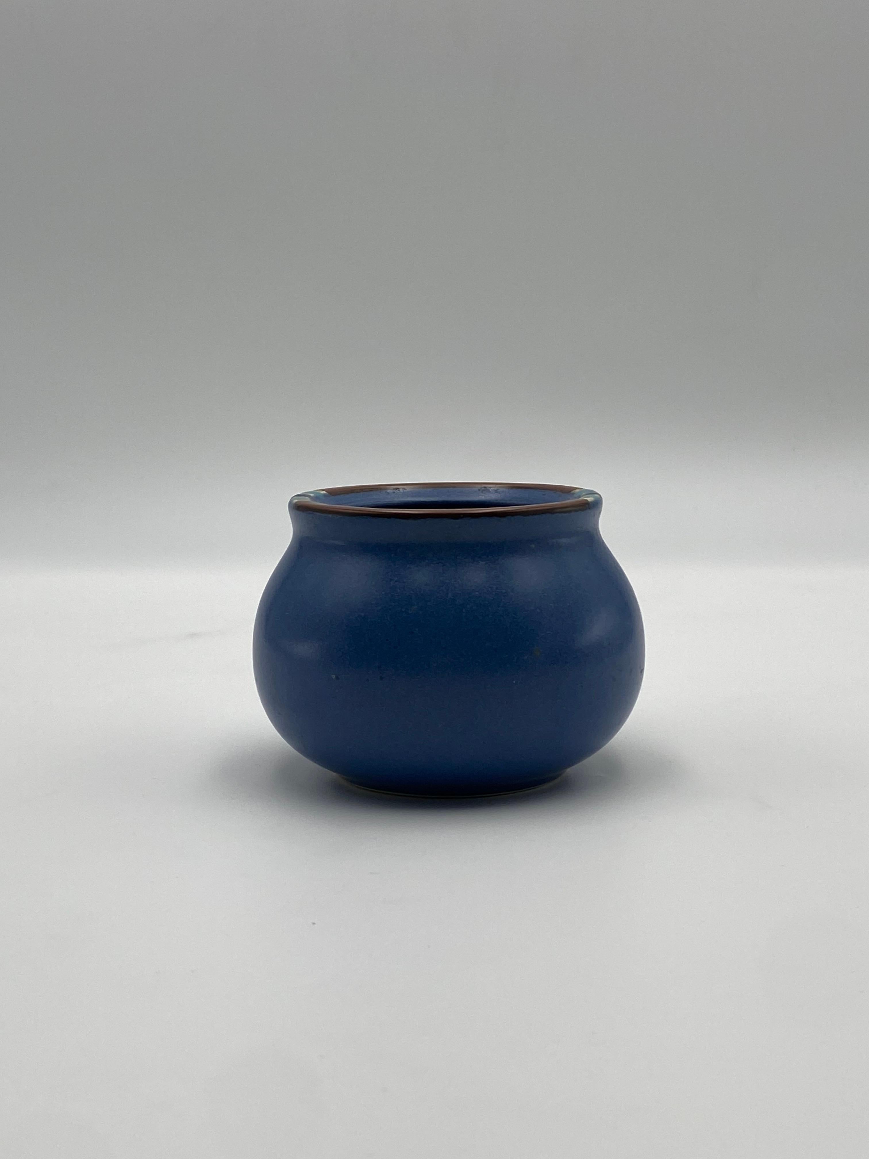 Blue Stoneware Open Bowl By Dansk  In Good Condition For Sale In Costa Mesa, CA