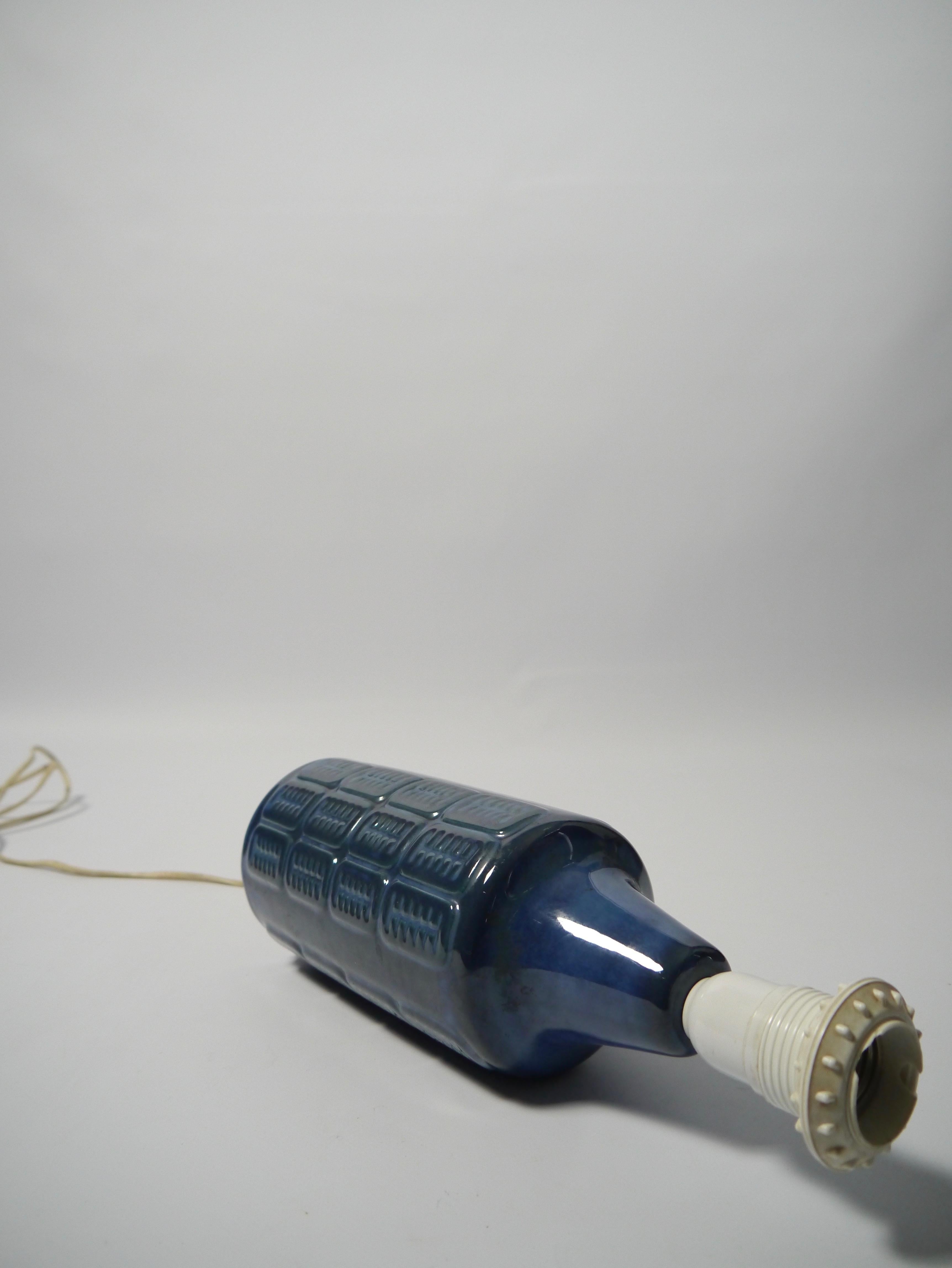 Danois Lampe de table en grès bleu par Einar Johansen pour Søholm, Danemark, années 1960 en vente