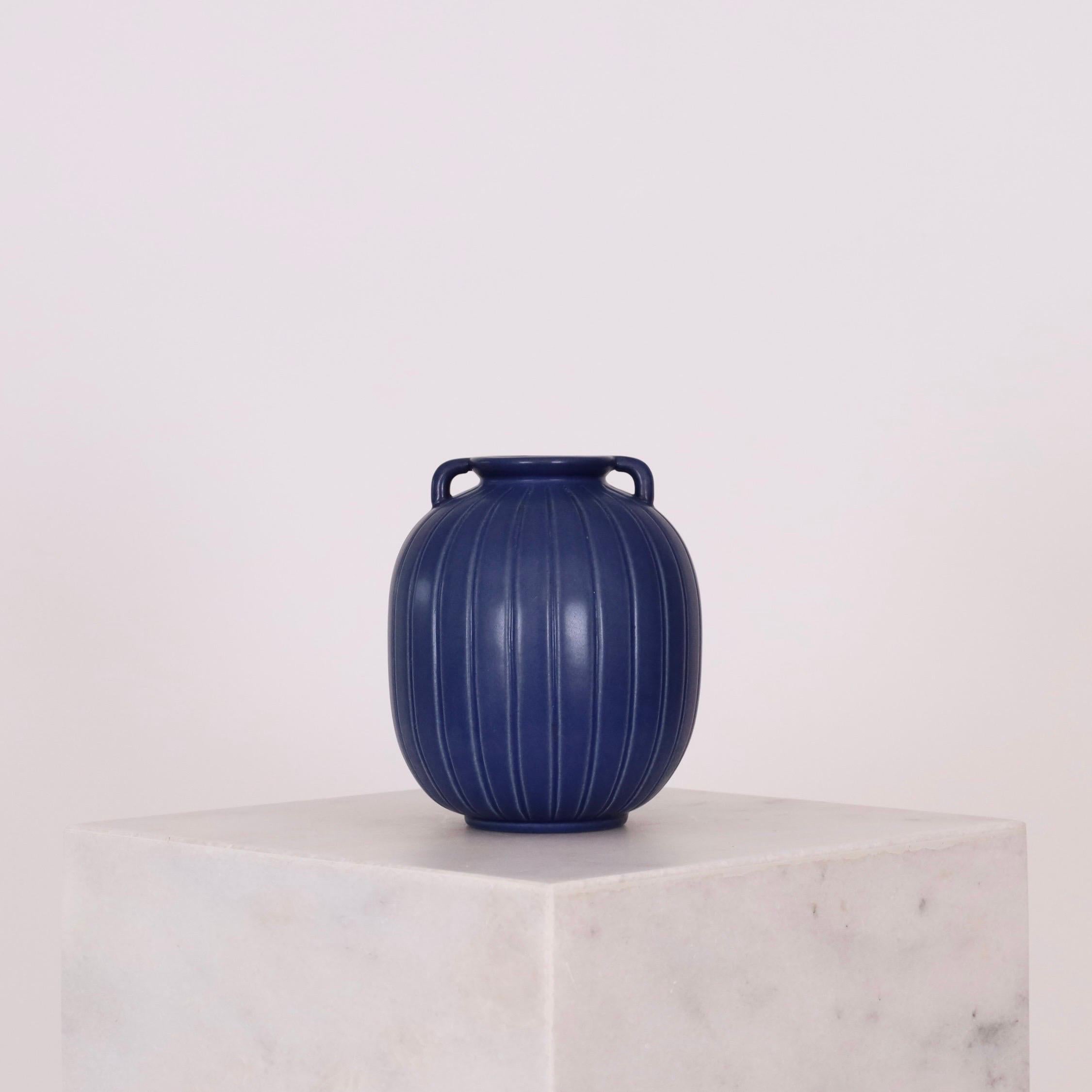 Danish Blue stoneware vase by Axel Sorensen for P. Ipsens Enke, 1940s, Denmark For Sale