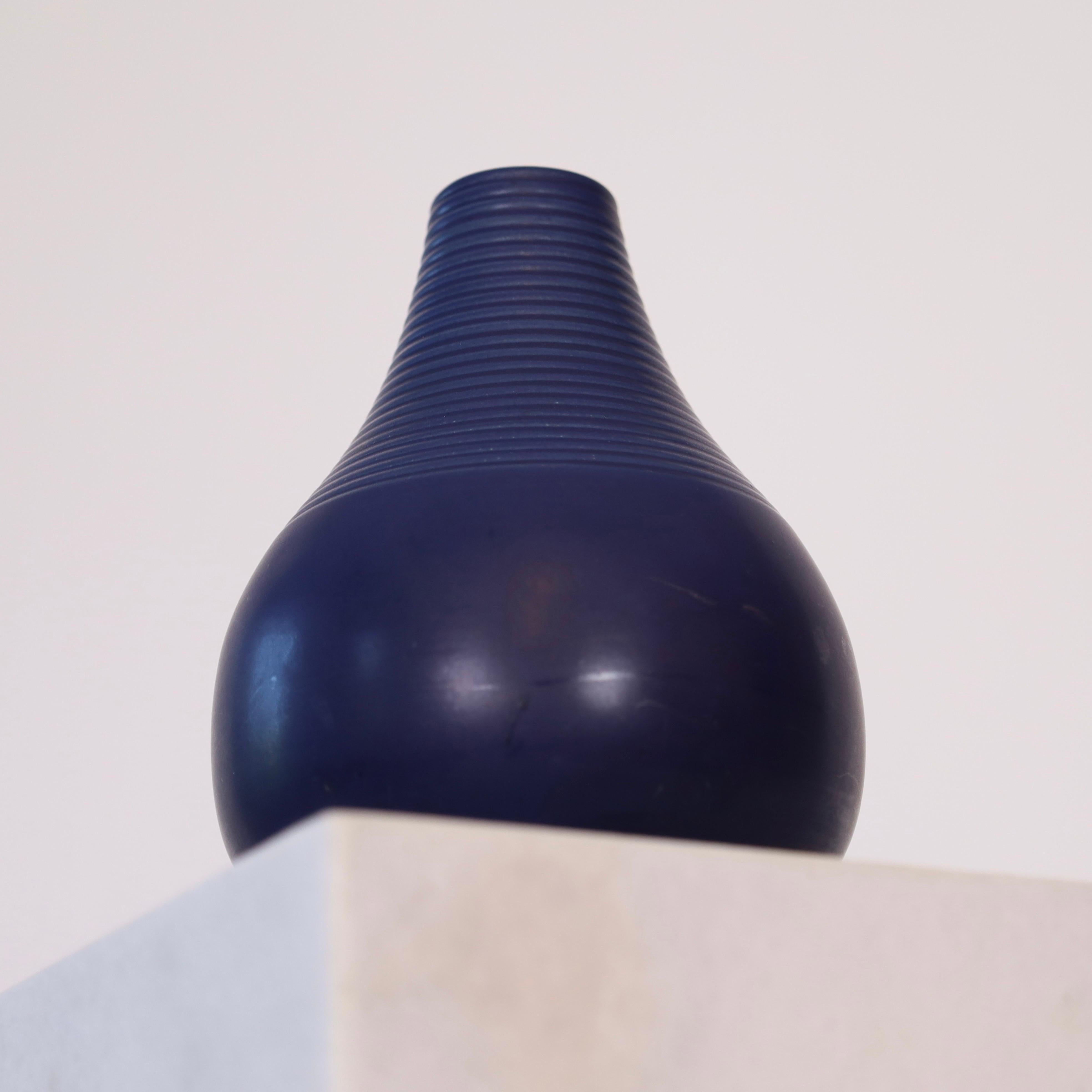 Vaso in gres blu di Axel Sorensen per P. Ipsens Enke, anni '40, Danimarca In condizioni buone in vendita a Værløse, DK