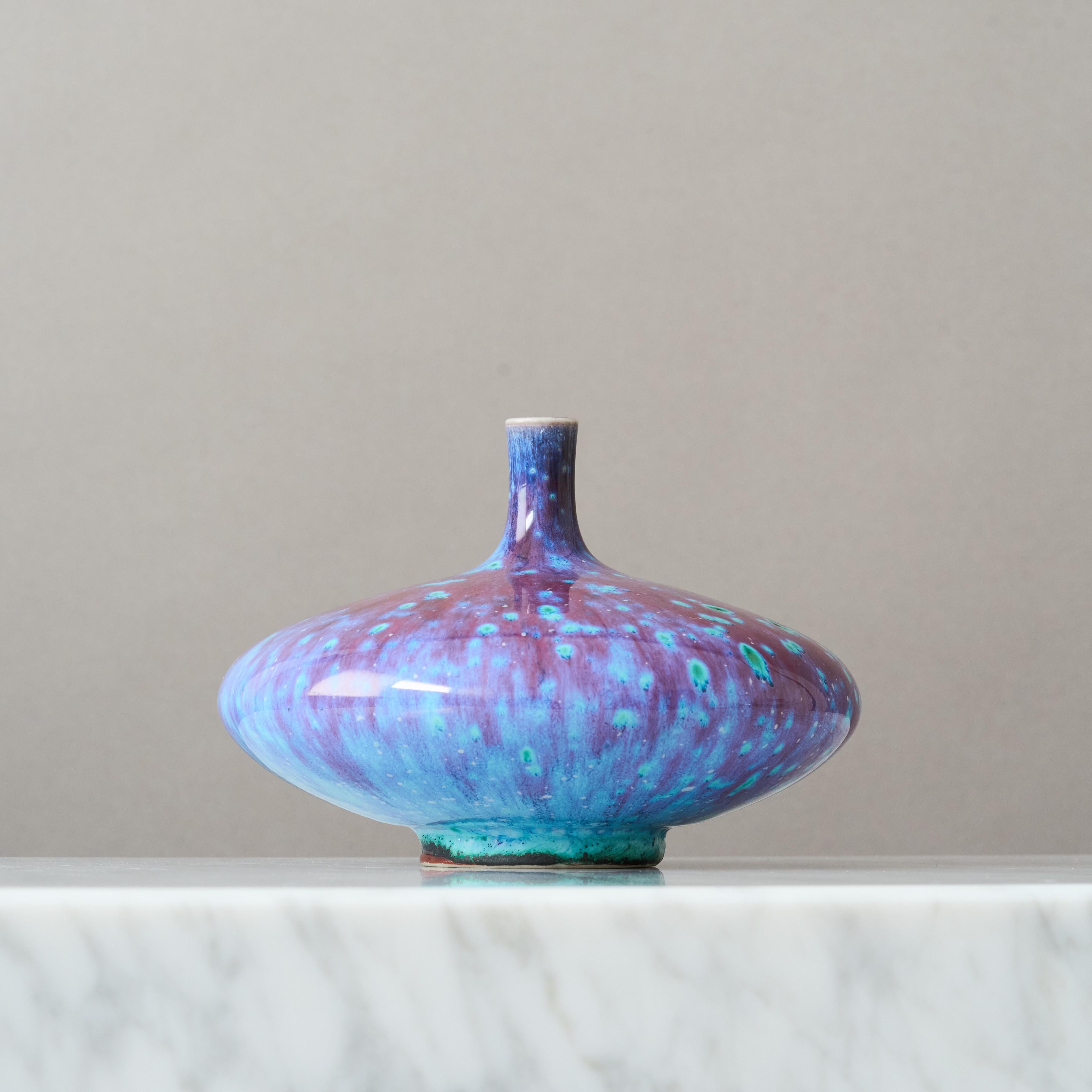 Jarrón de gres azul de Berndt Friberg para Gustavsberg Studio, Suecia, 1969 Escandinavo moderno en venta