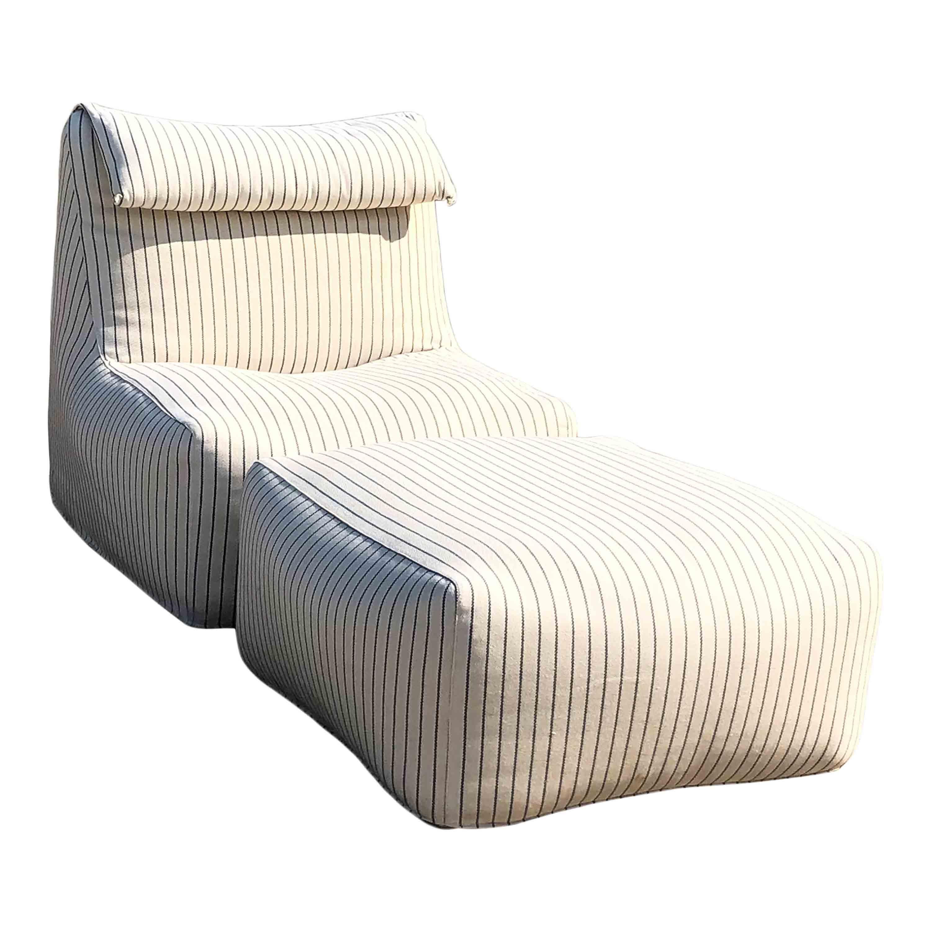 Blue Striped “Le Bambole” Living Room Set by Mario Bellini for B&B Italia, 1974 5