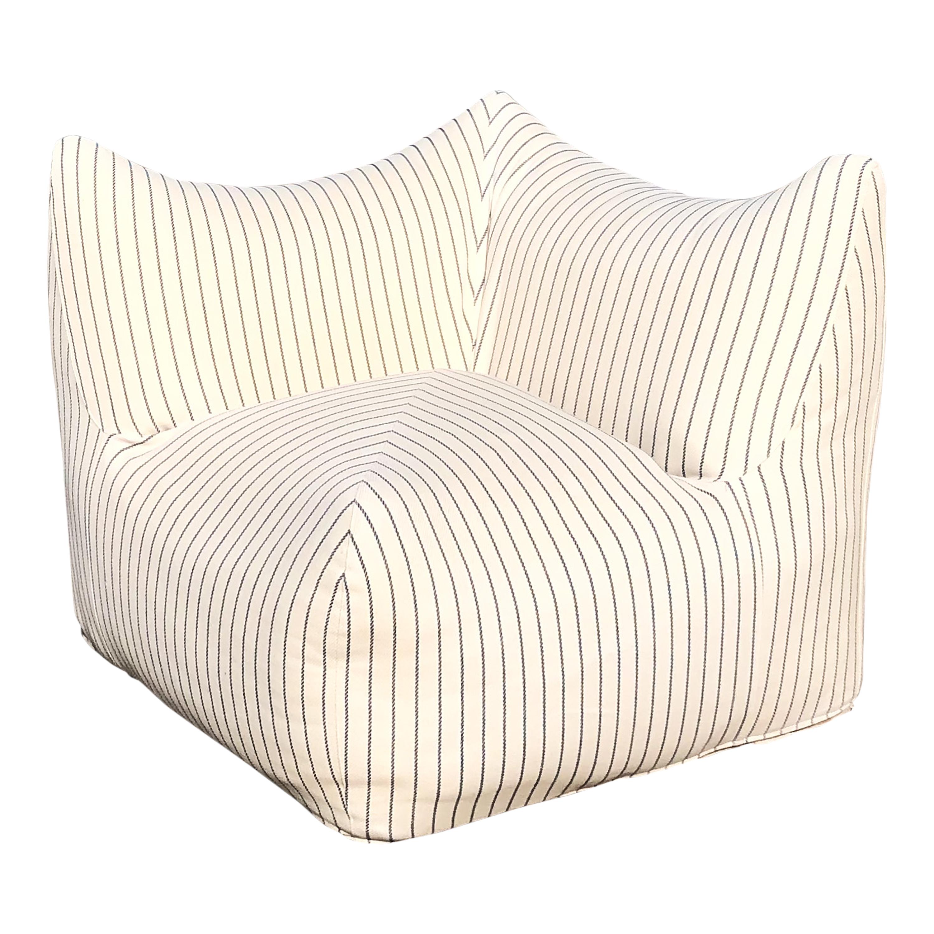 Blue Striped “Le Bambole” Living Room Set by Mario Bellini for B&B Italia, 1974 9