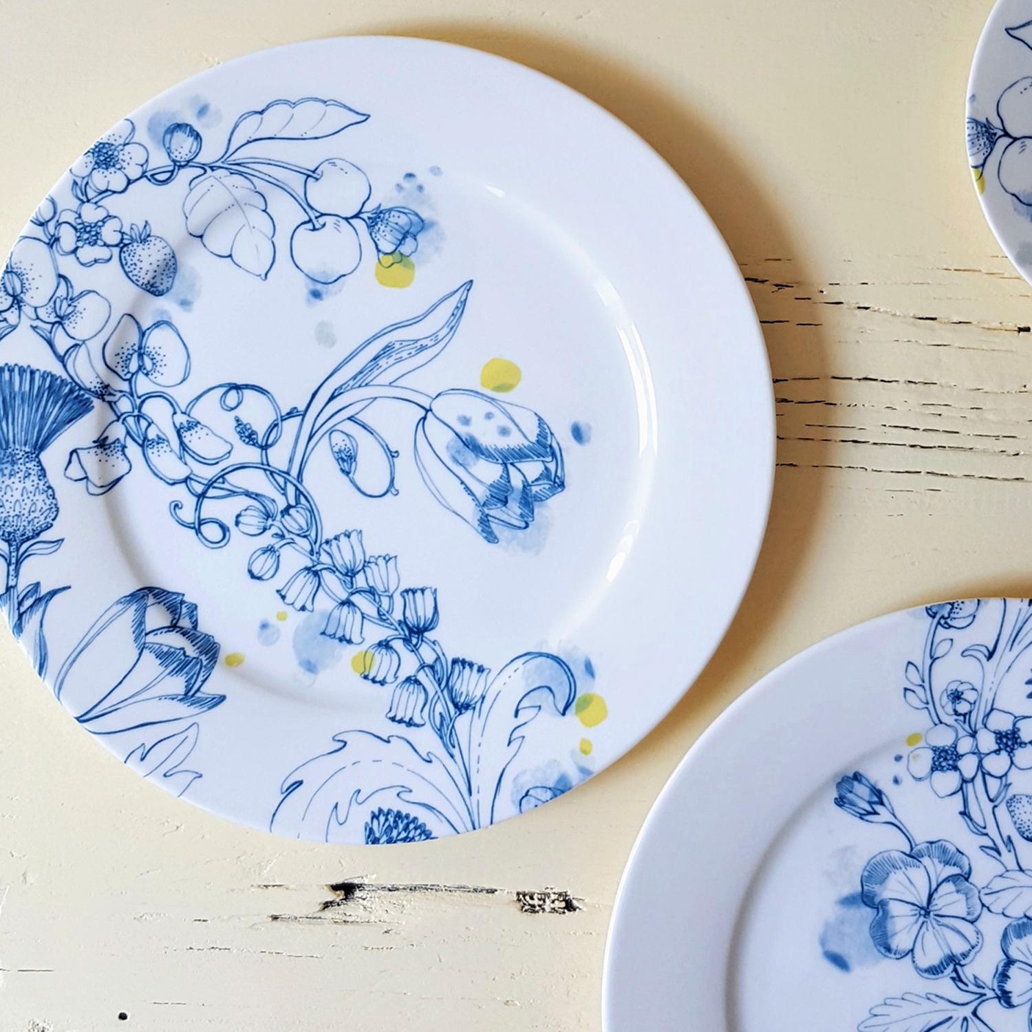 Italian Blue Summer, Contemporary Porcelain Dinner Plate with Blue Floral Design For Sale
