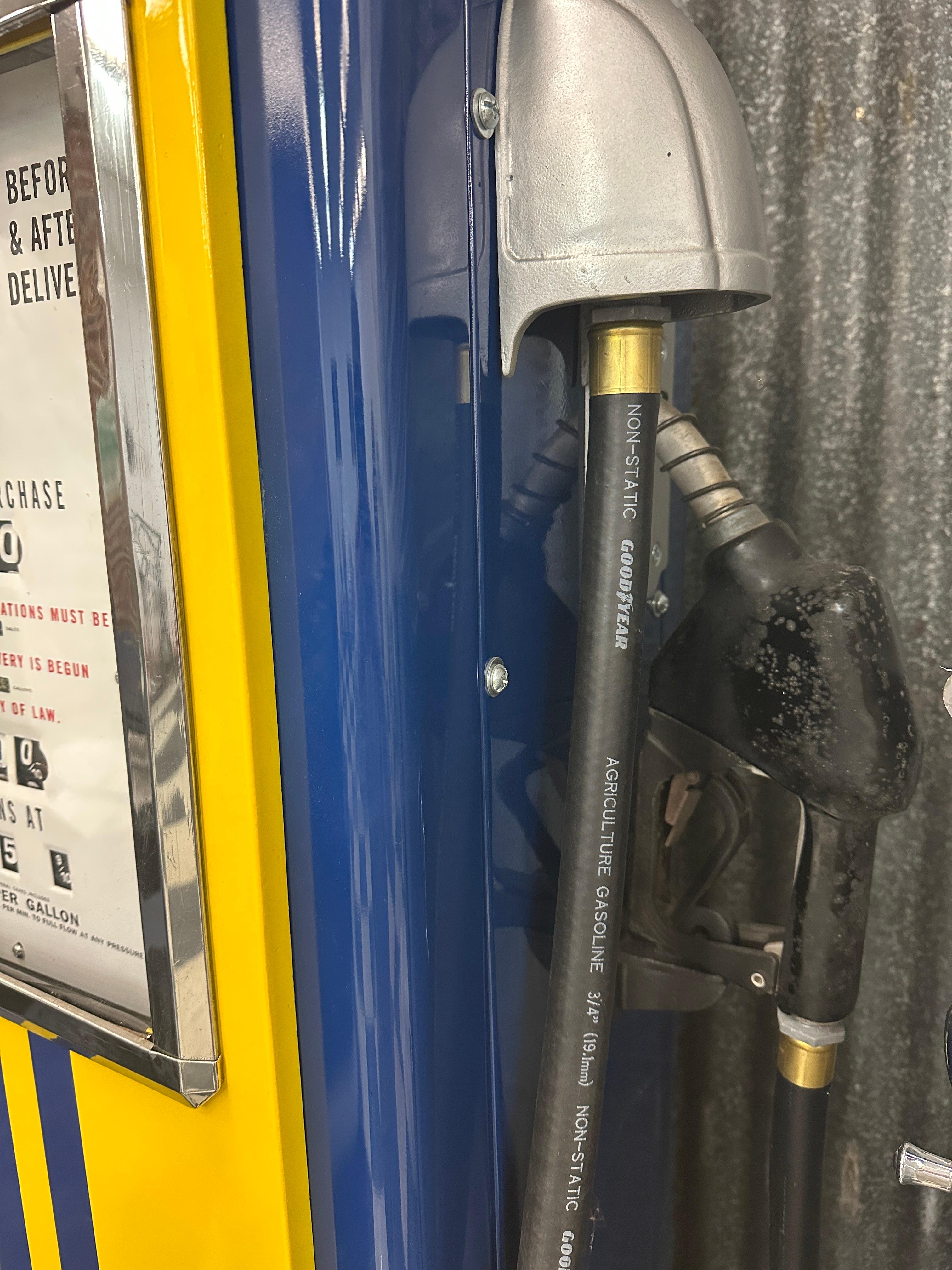 Pompe à essence bleue Sunoco Martin et Schwartz modèle 70 en vente 1