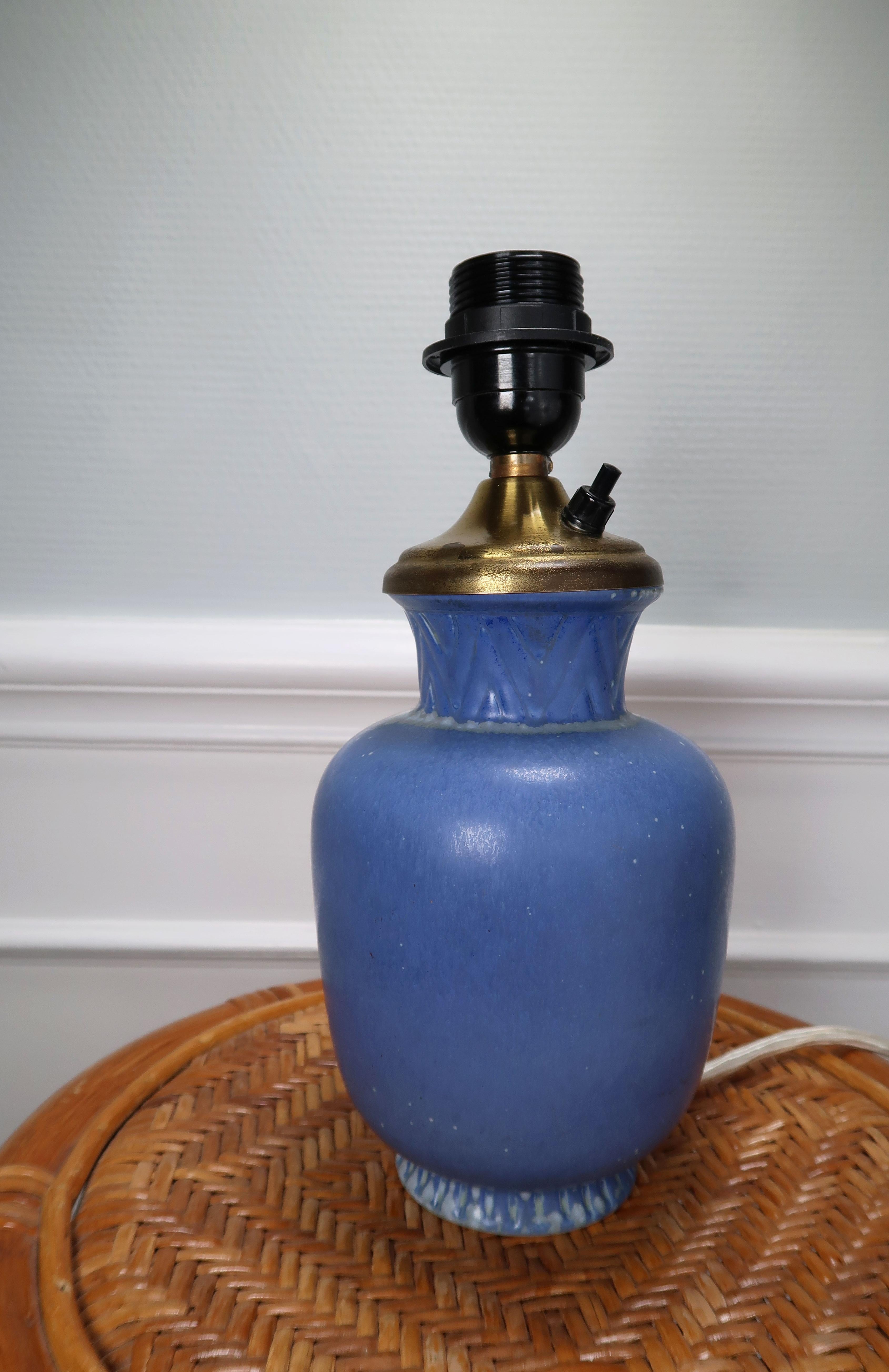 Mid-Century Modern Blue Swedish Ceramic Gunnar Nylund for Rörstrand Brass Top Table Lamp, 1960s