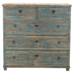 Blue Swedish Reeded Front Chest of Drawers, early 20th Century