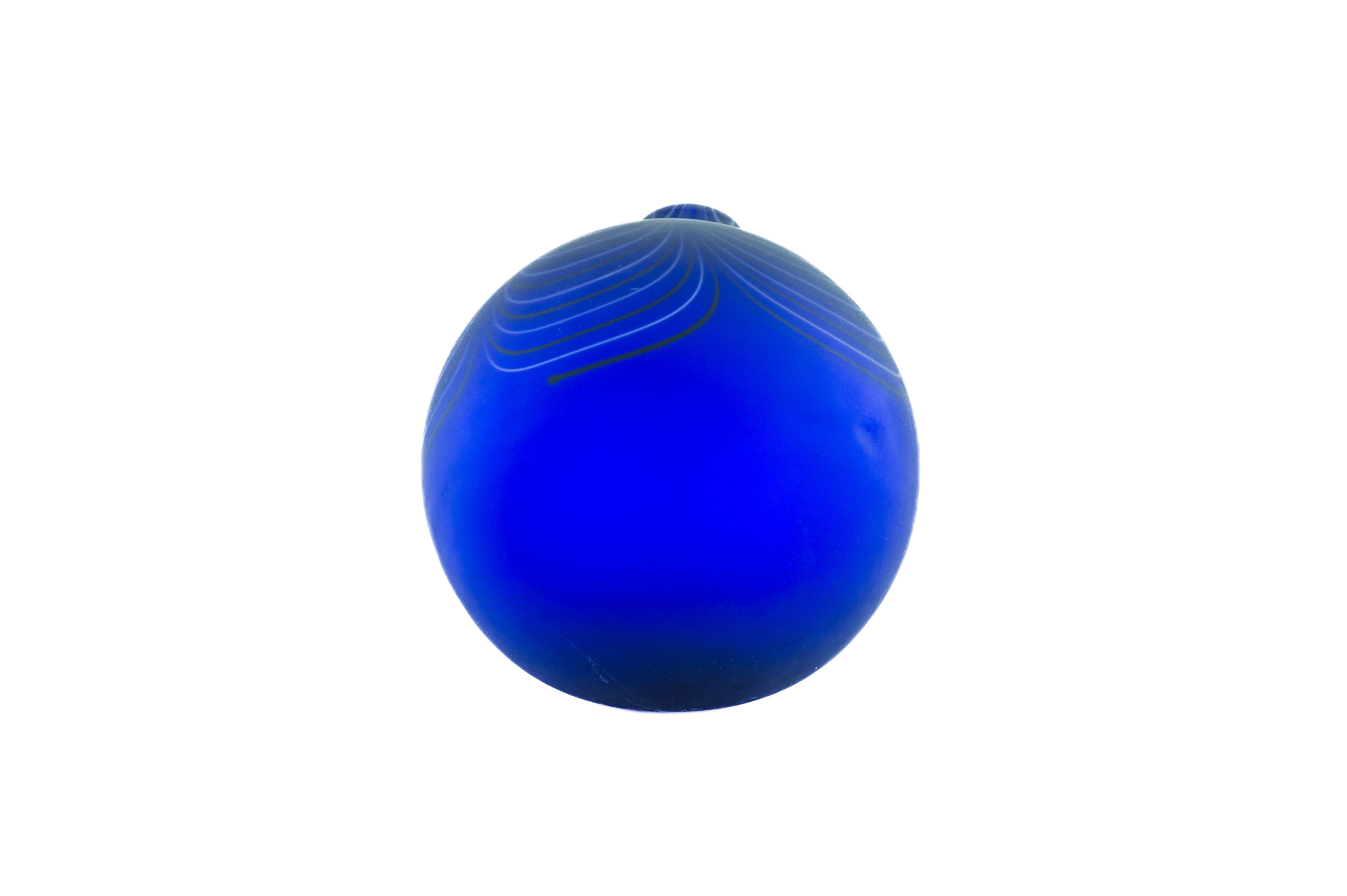 Blue Swirl Murano Art Glass Sphere Vase, Alberto Donà, 1980 For Sale 4