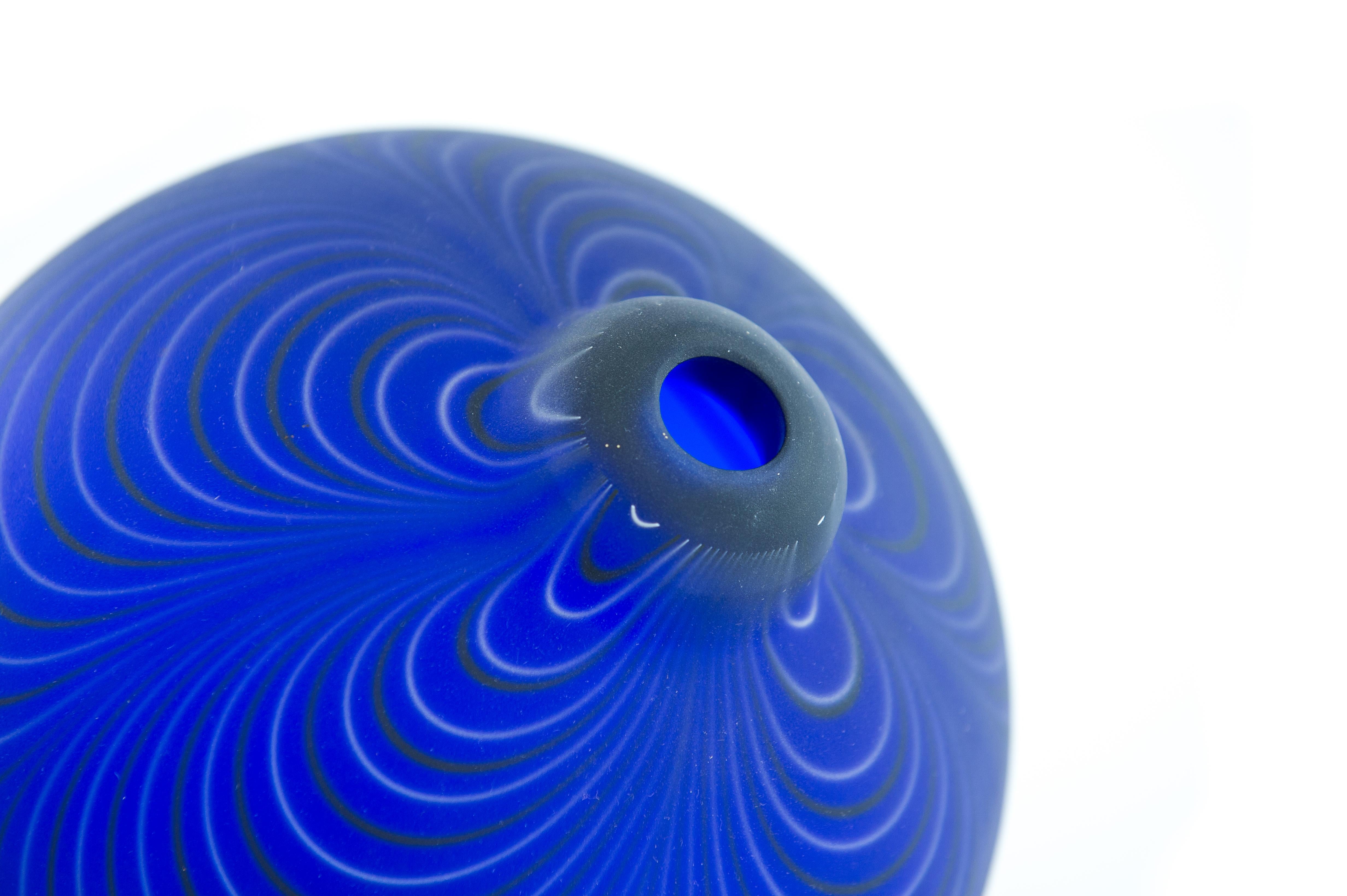 Italian Blue Swirl Murano Art Glass Sphere Vase, Alberto Donà, 1980 For Sale