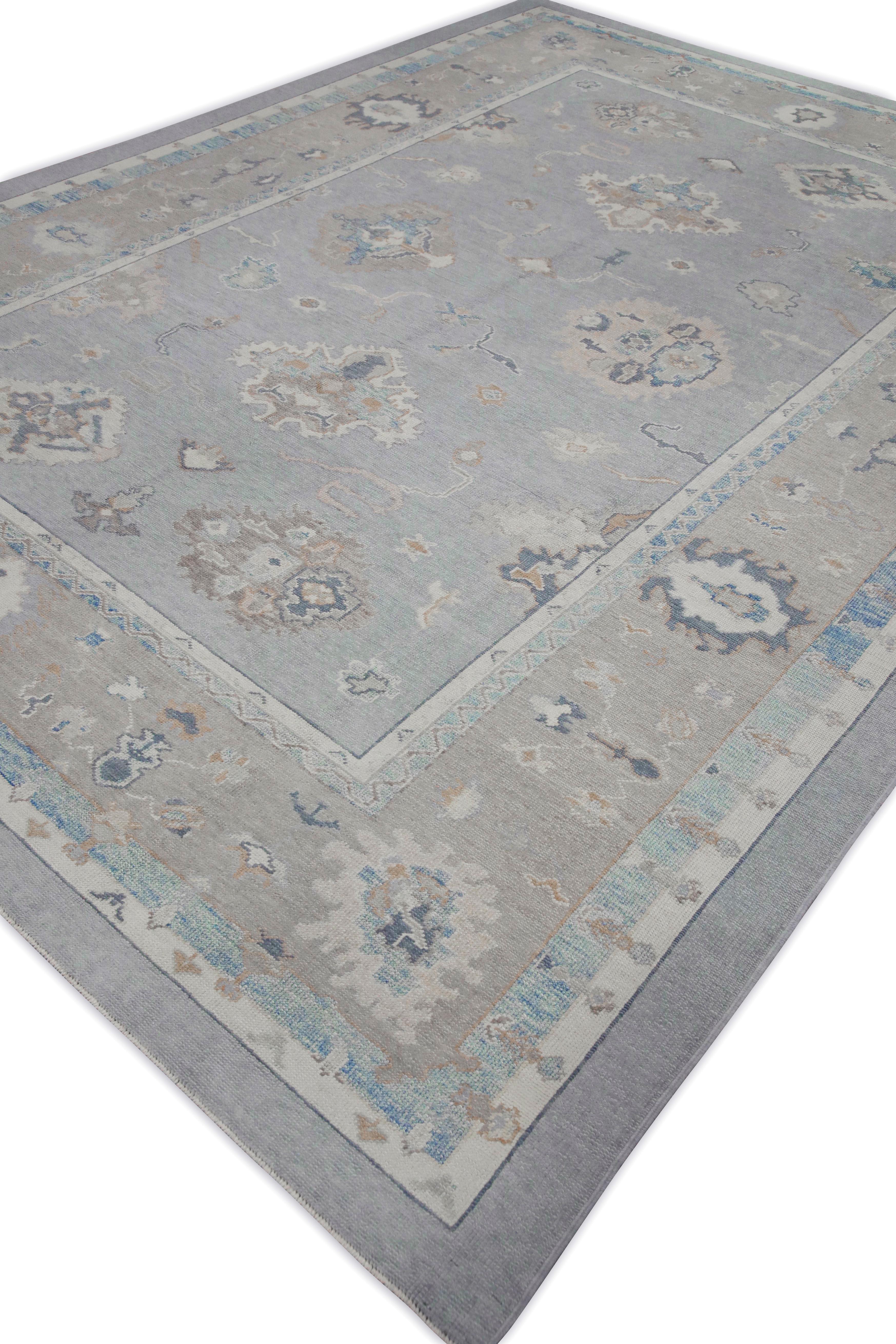 Tappeto Oushak turco in lana intrecciata a mano con design floreale blu e taupe 9'9