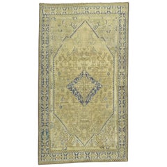 Türkischer Teppich in Blau und Taupe