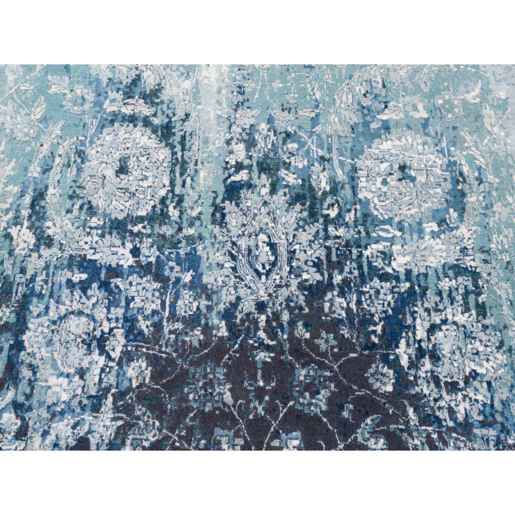 Handgeknüpfter Teppich aus Wolle und Seide aus persischem Täbris in Blau-Teal mit Broken-Design 9'1