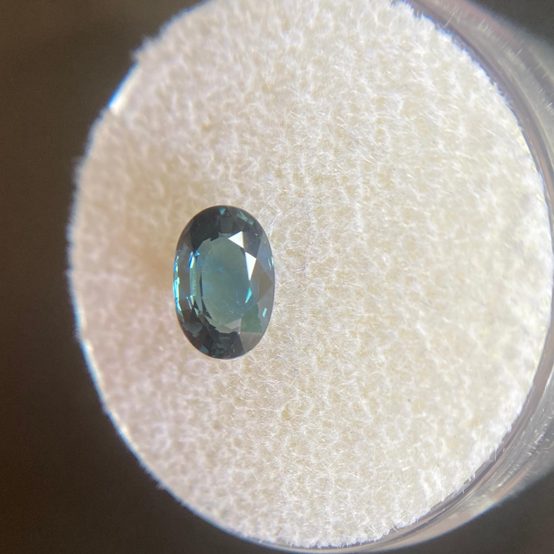 Blauer Thailand Saphir 1,18 Karat IGI-zertifizierter, ovaler Schliff, loser natürlicher Edelstein im Angebot 3